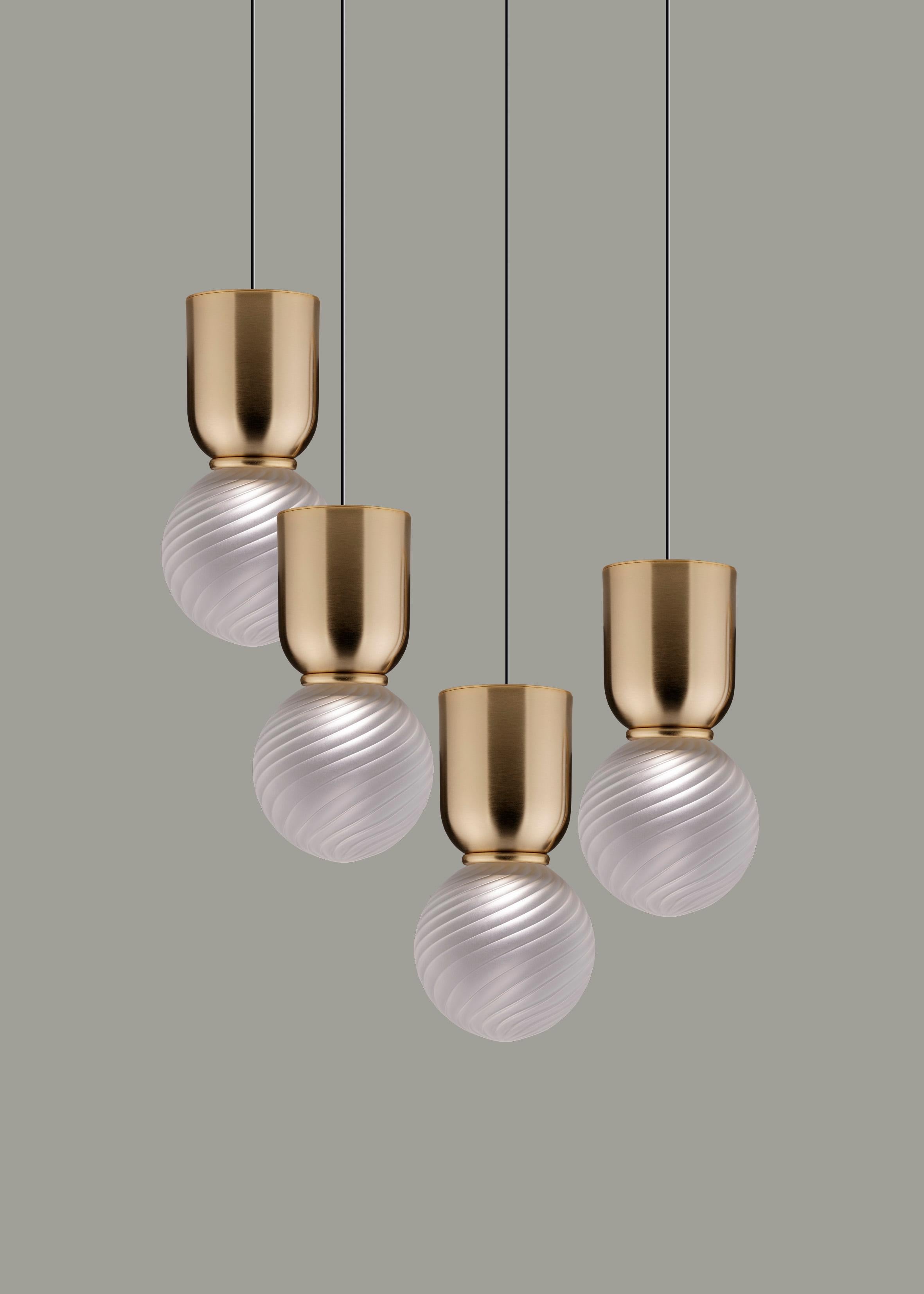 Italiano Lampada a sospensione Atlas S1 di Euroluce Lampadari in vendita