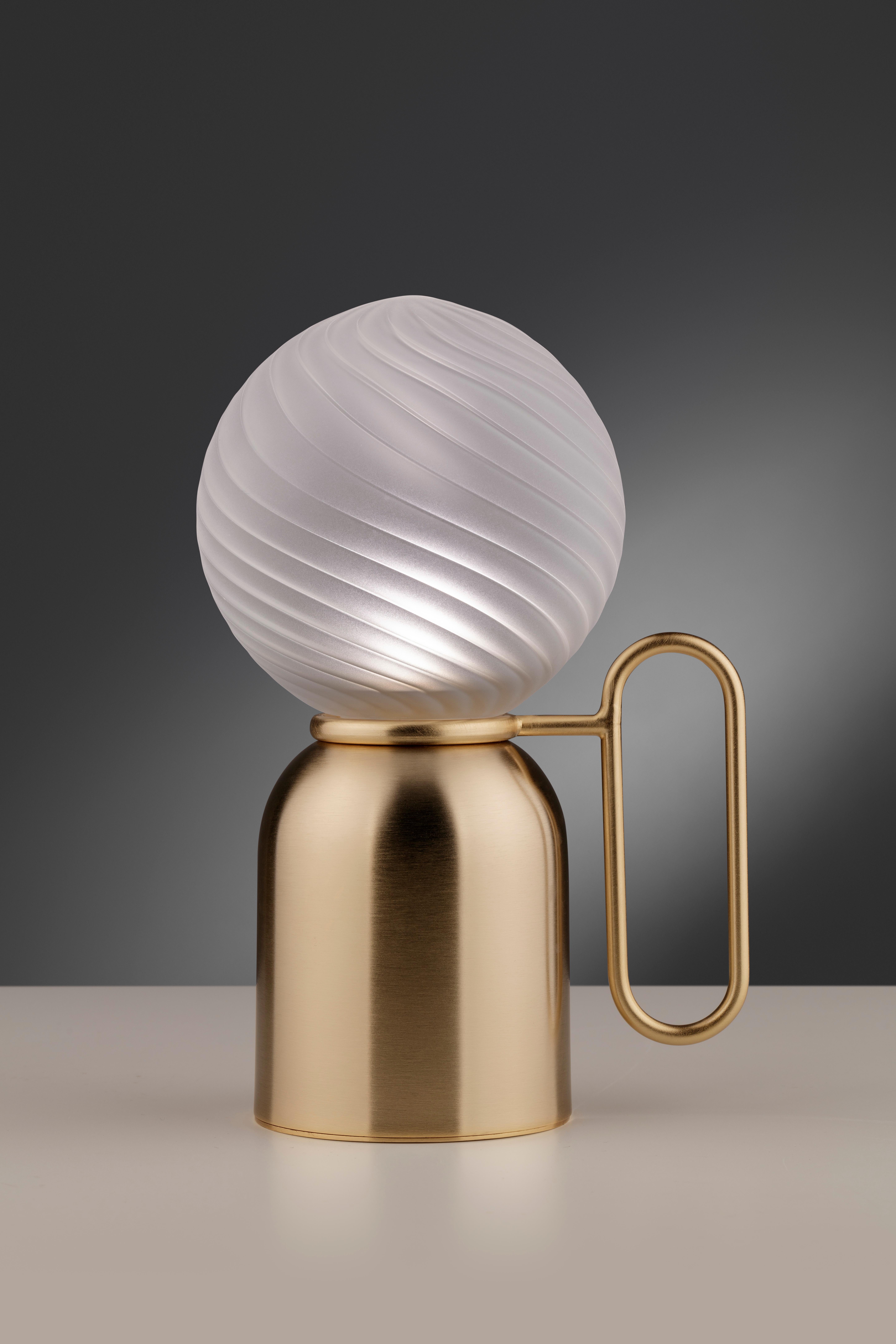 italien Lampe à poser Atlas d'Euroluce Lampadari en vente
