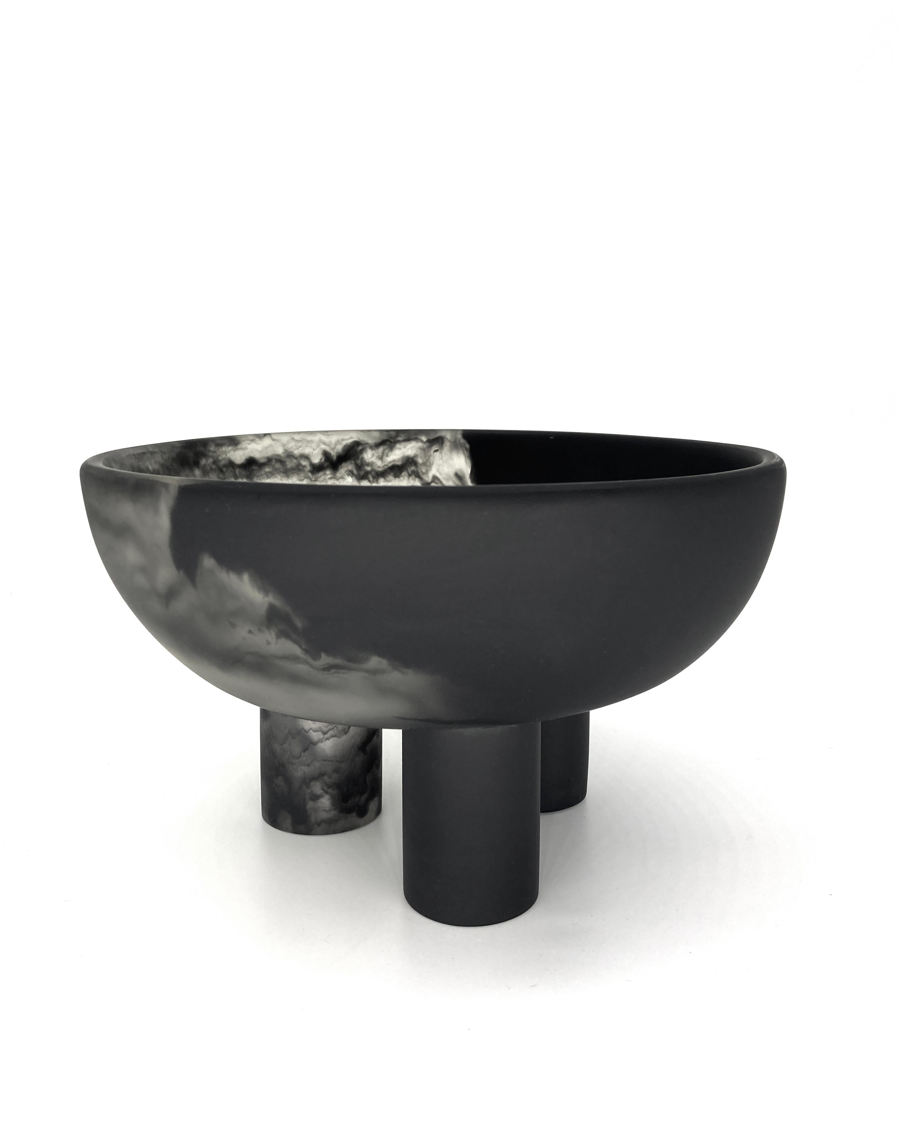 Atlixco Black & Smoke Resin Triple Footed Pedestal Bowl In New Condition In West Hollywood, CA