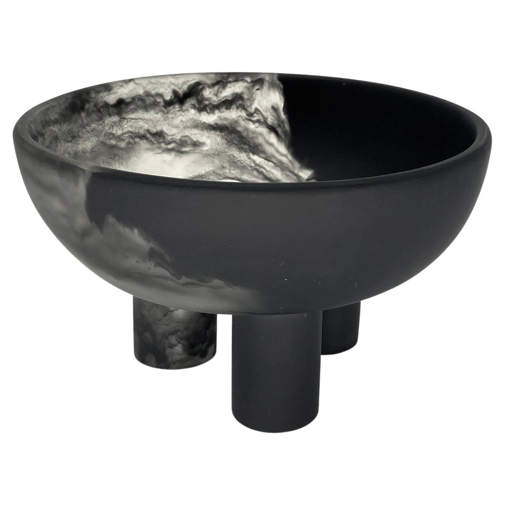 Atlixco Black & Smoke Resin Triple Footed Pedestal Bowl