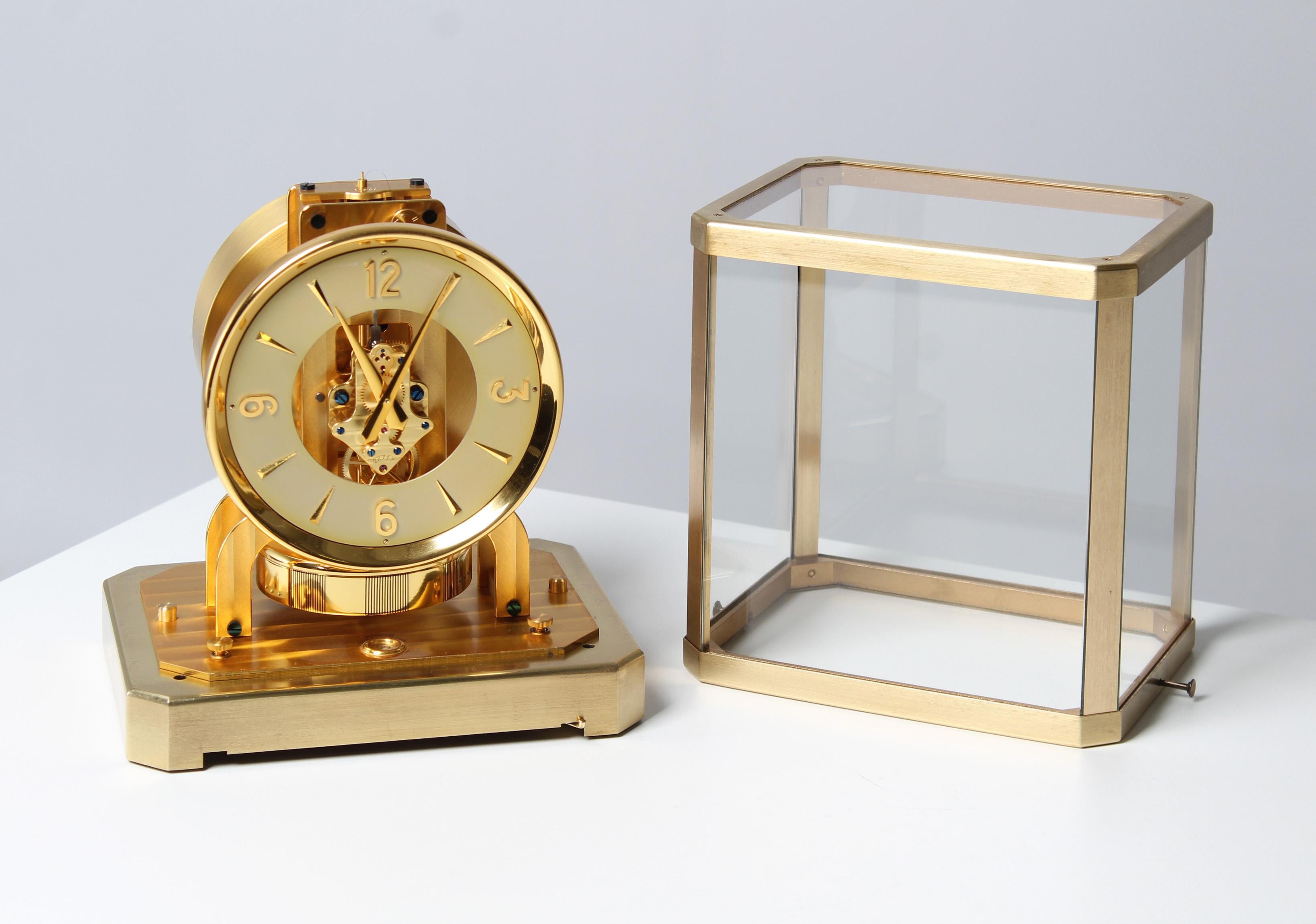 Mid-Century Modern Atmos Clock by Jaeger LeCoultre, Classique Design, Manufactured in 1950 For Sale