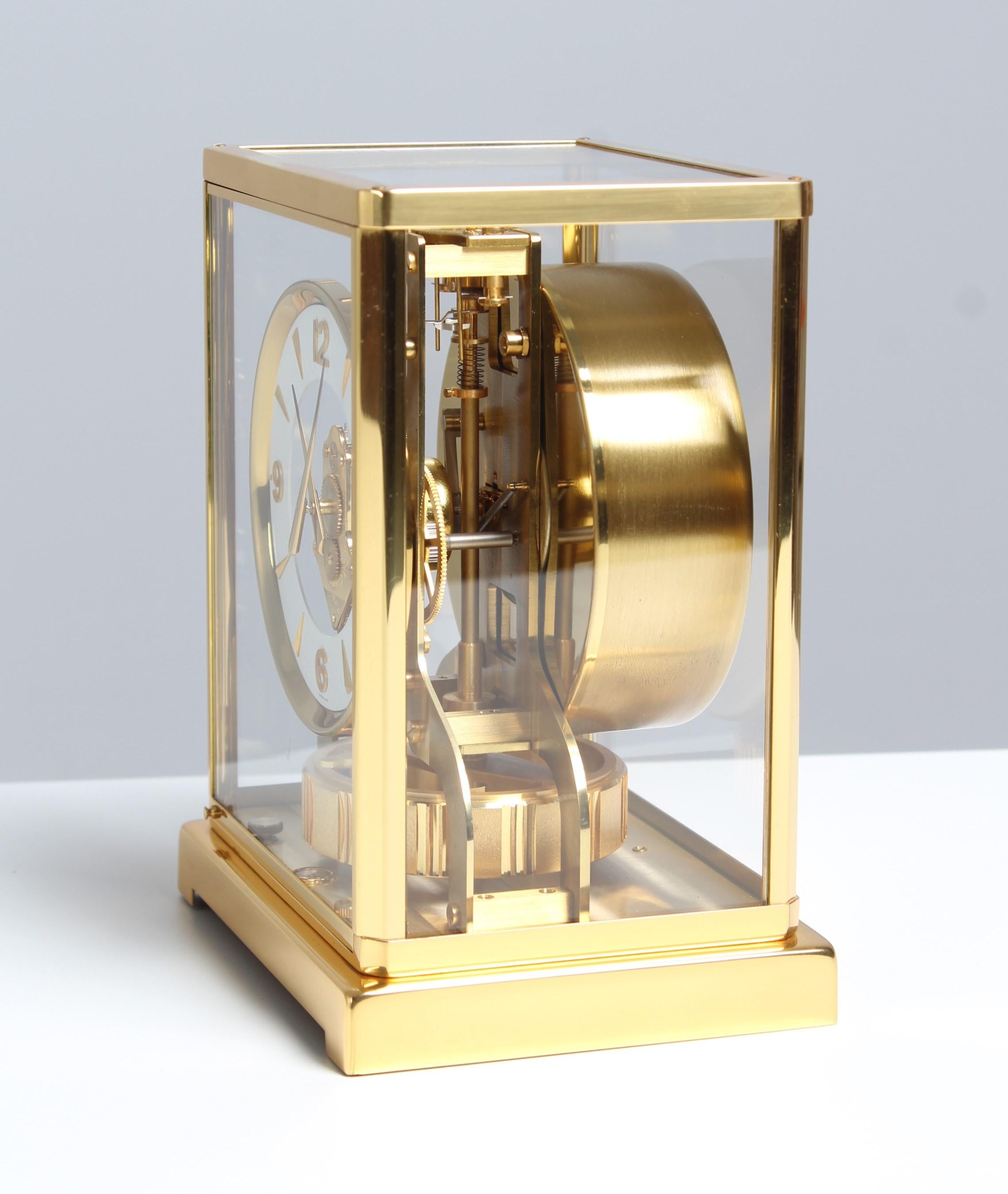 Atmos Clock by Jaeger Lecoultre, Manufactured in 1973 1