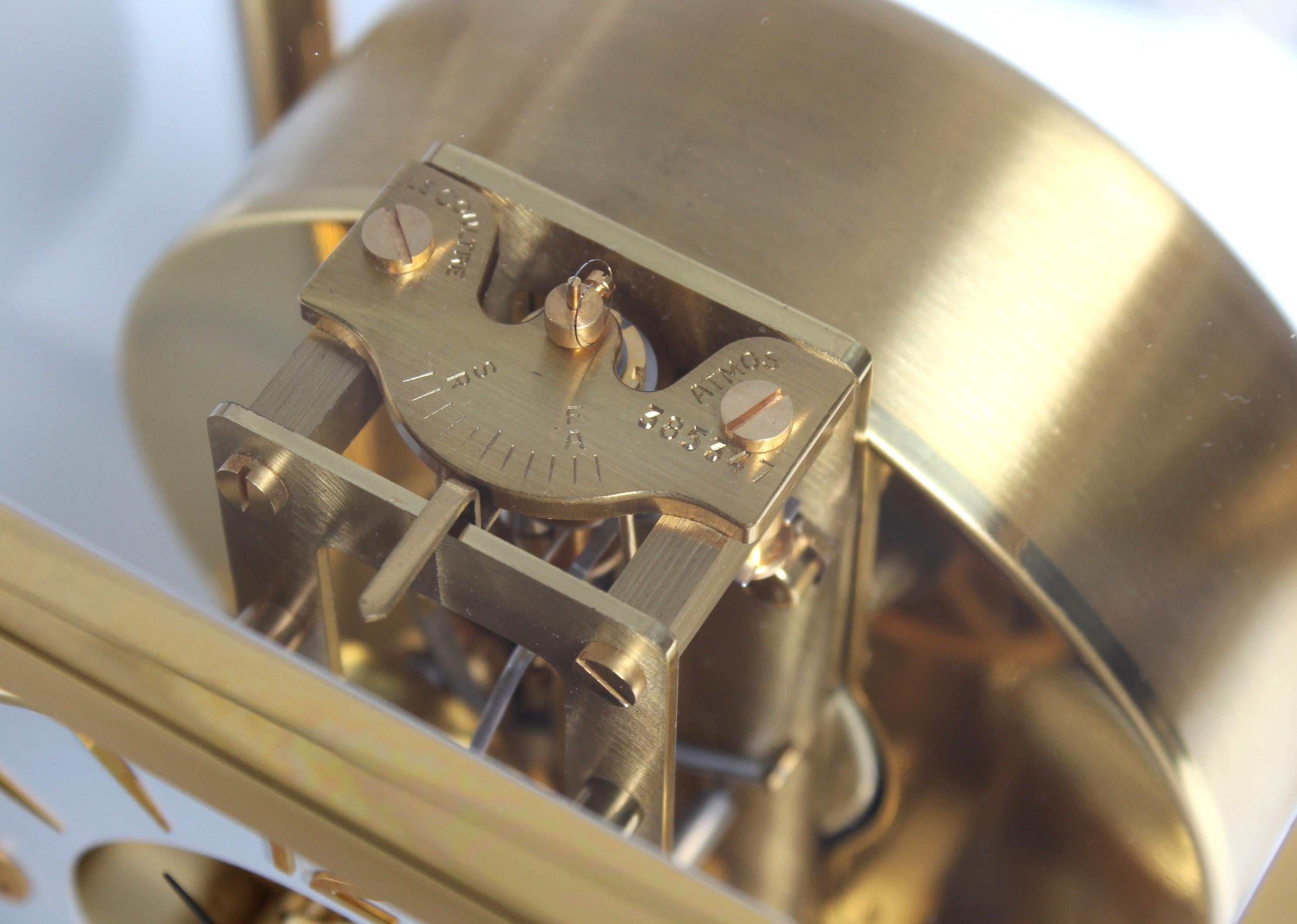Suisse Horloge Atmos de Jaeger Lecoultre, fabriquée en 1973