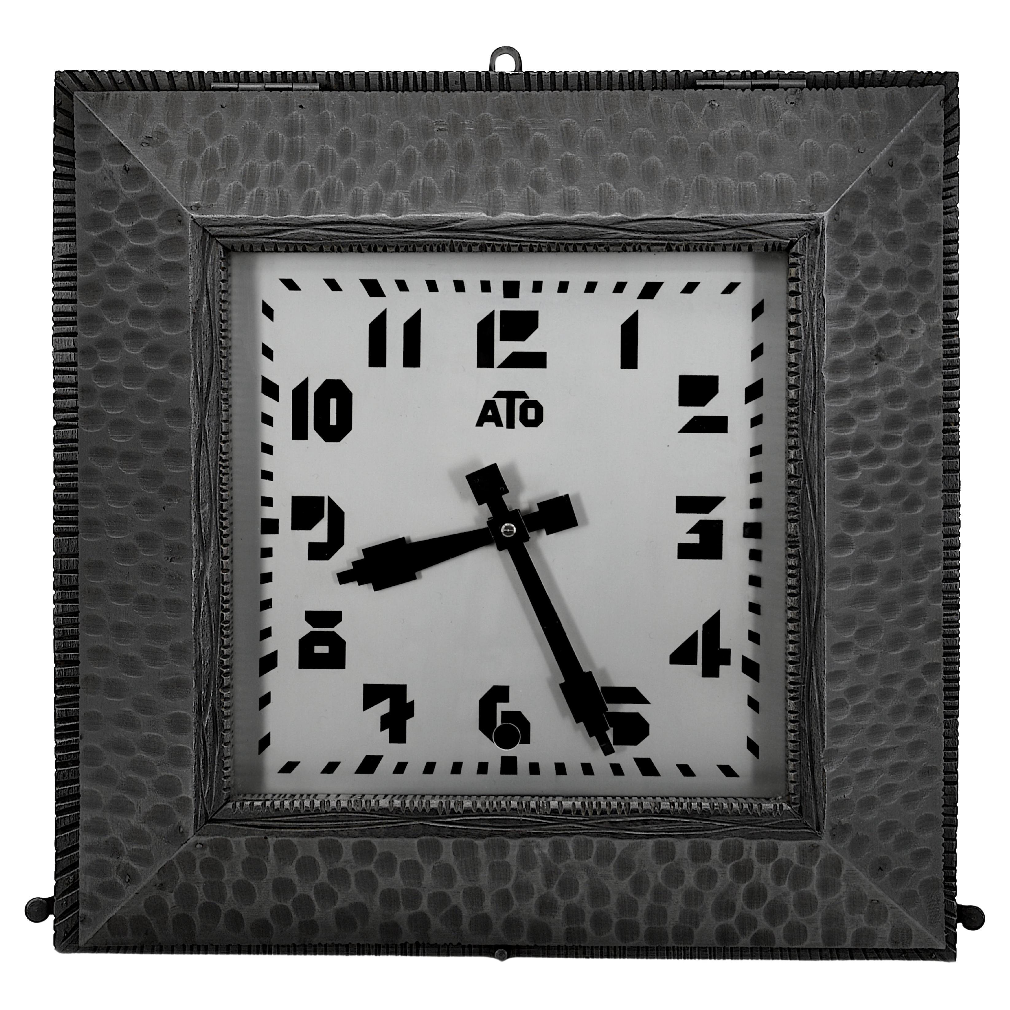 Horloge murale Art déco française ATO, 1920