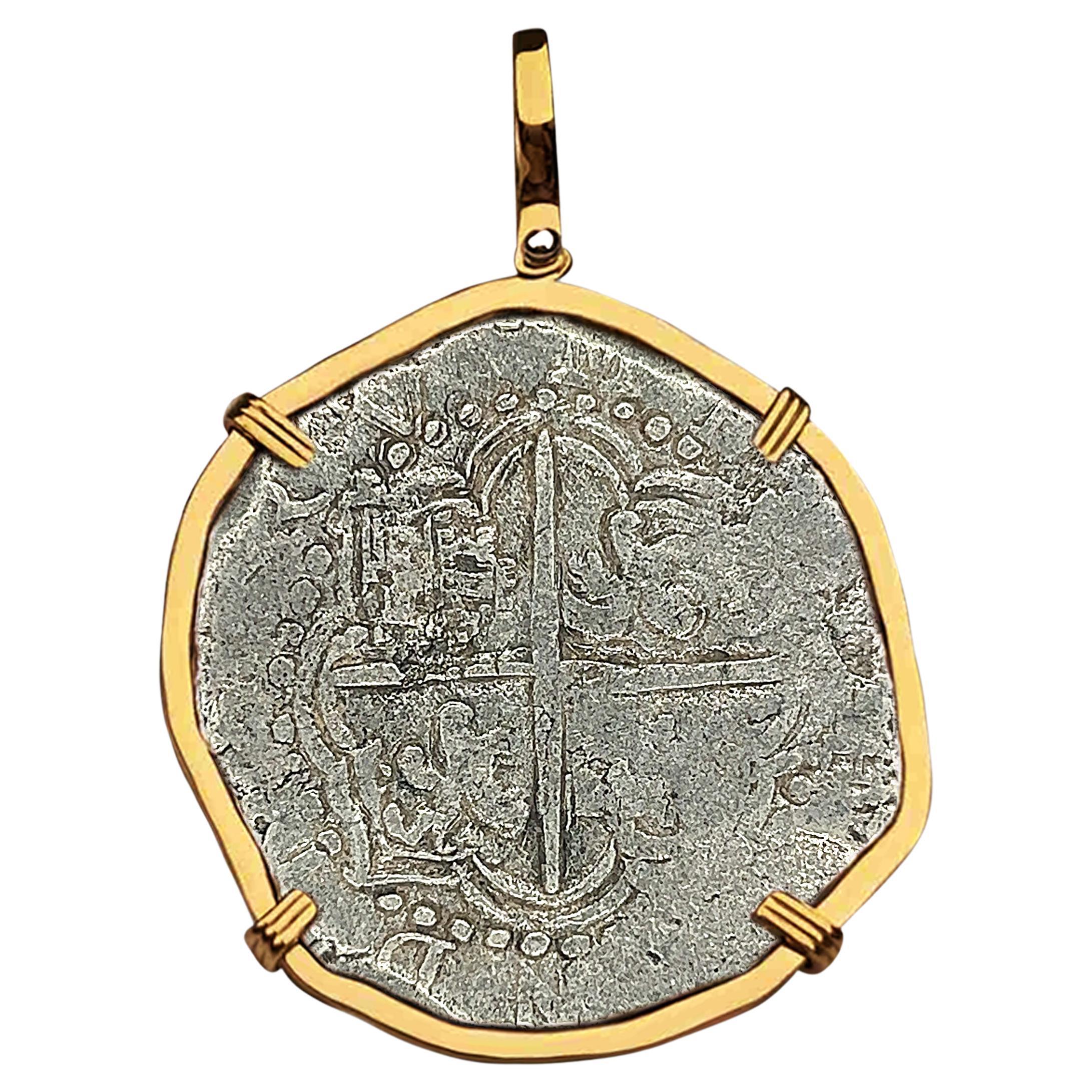 Atocha Shipwreck 8 Reale Grade 2 Potosi Mint Coin and Gold Pendant For Sale