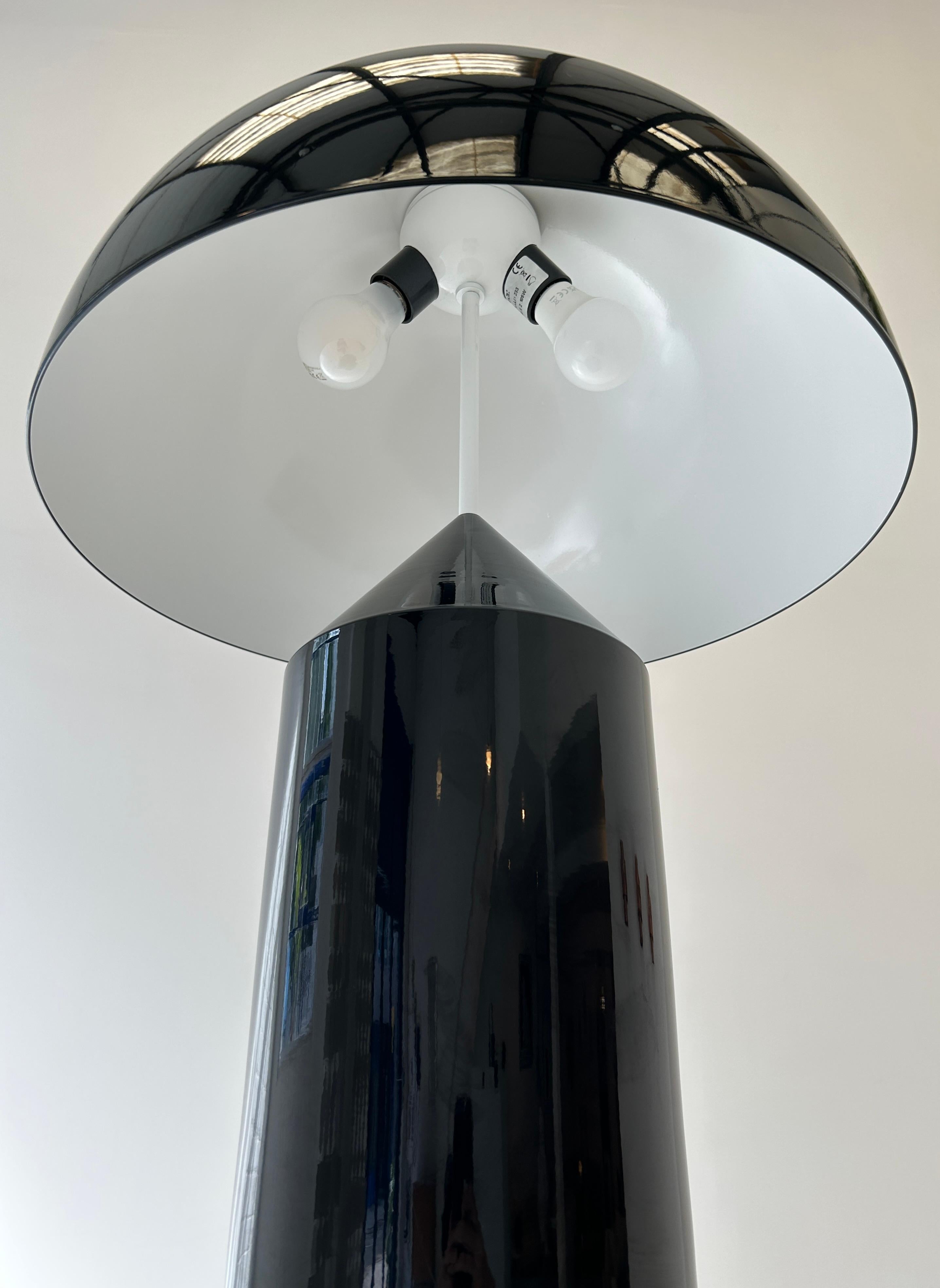 Italian Atollo 236 Table Lamp by Vico Magistretti for Oluce For Sale