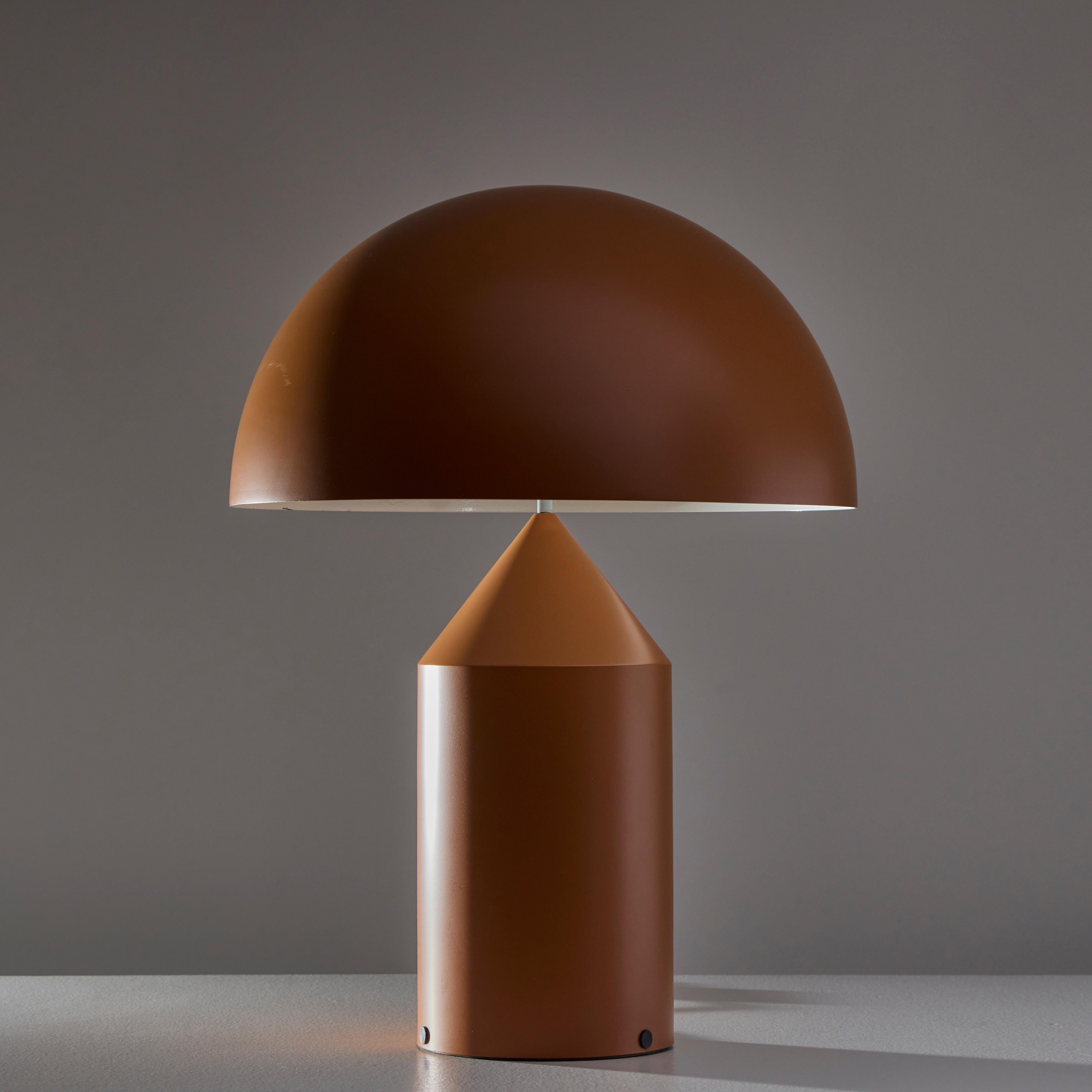 Lampada da tavolo Atollo 239 di Vico Magistretti per Oluce In condizioni buone in vendita a Los Angeles, CA