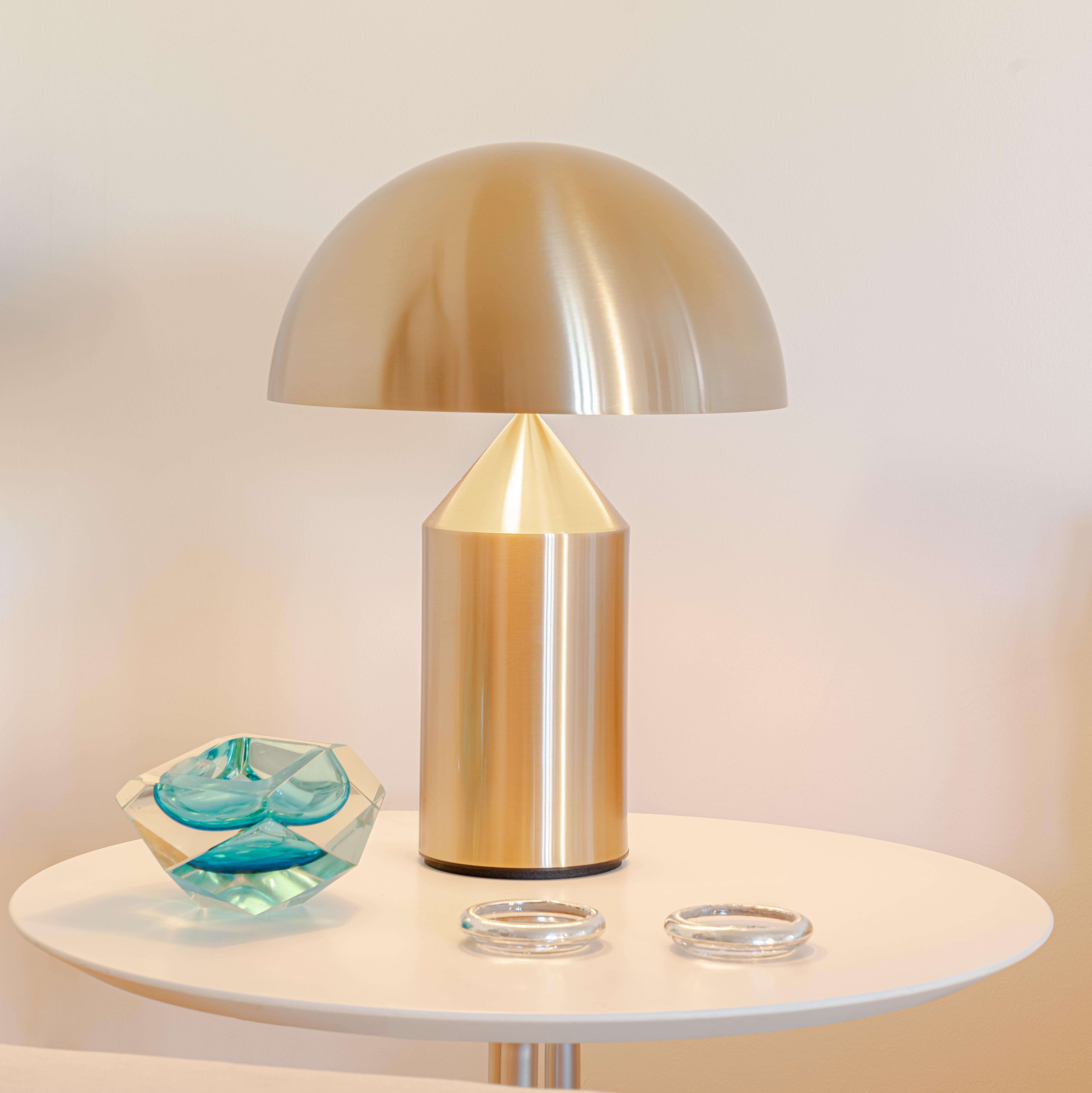 Atollo Gold Table Lamp by  Vico Magistretti for Oluce For Sale 3