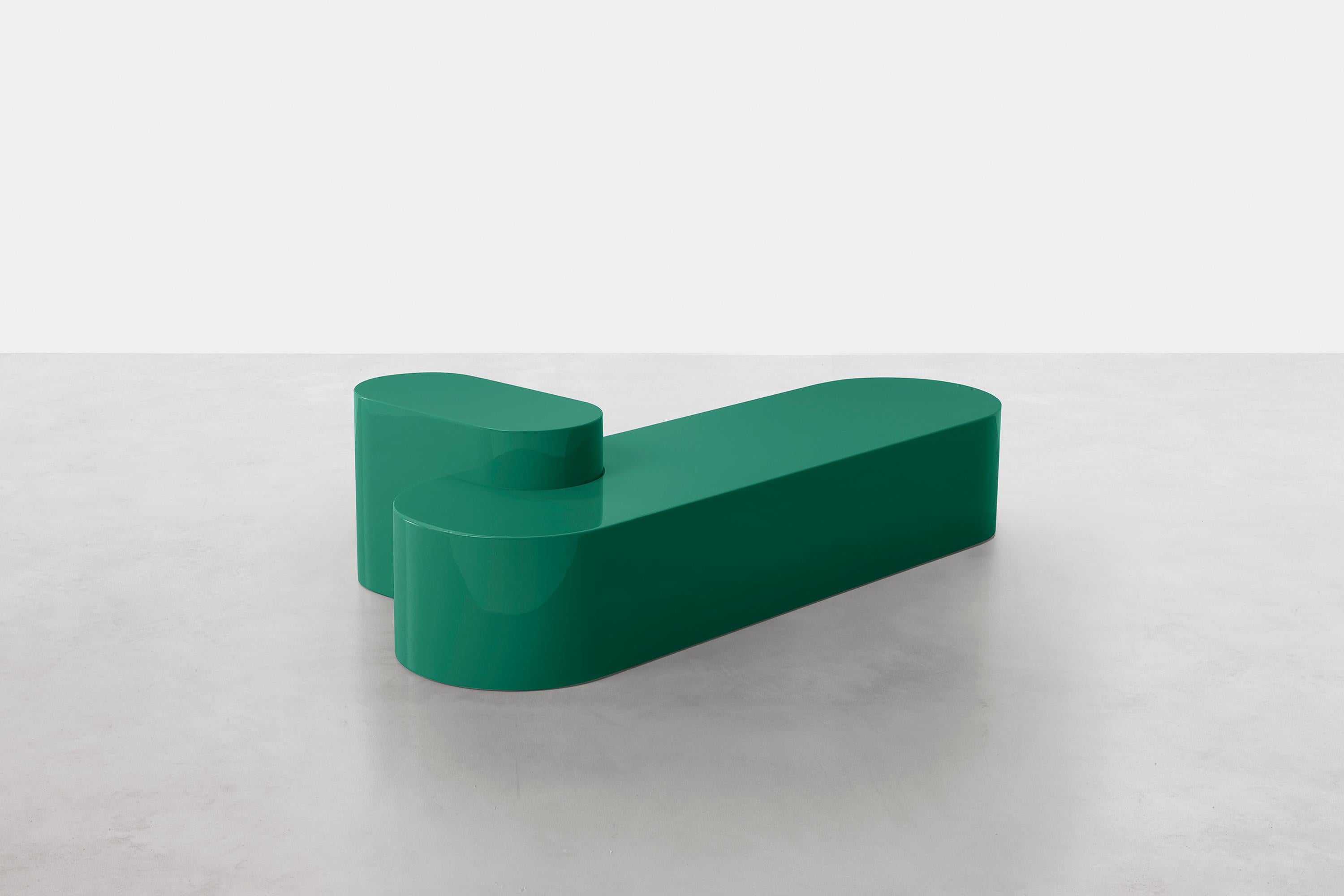 Italian Atollo, lacquered coffee table with fit, Dainelli Studio for Somaschini, Italy For Sale