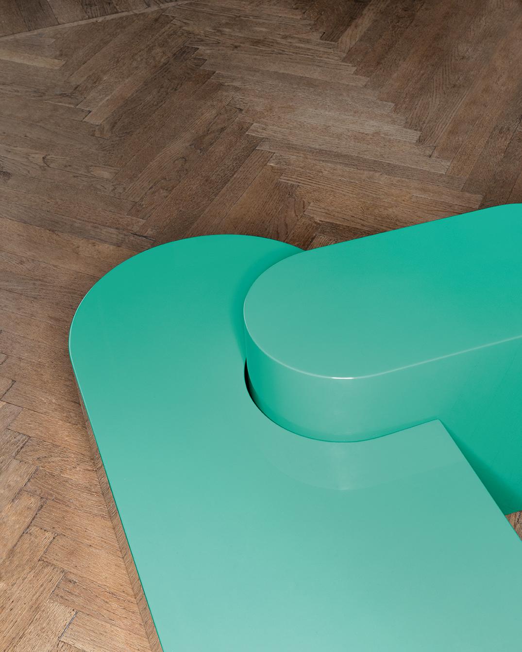 Contemporary Atollo, lacquered coffee table with fit, Dainelli Studio for Somaschini, Italy For Sale