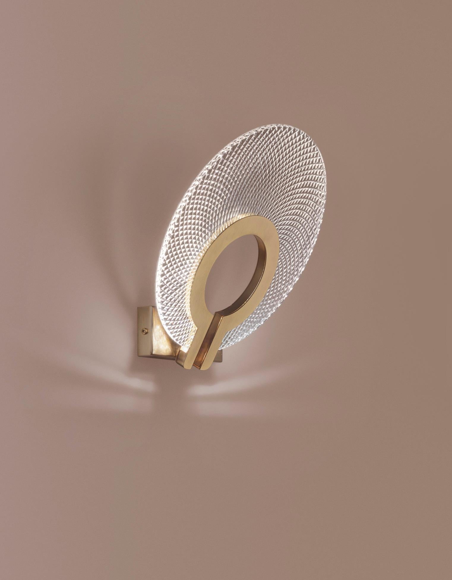Lámpara de pared Atollo by Euroluce Lampadari
Dimensiones: P 16 x An 30 x Al 30 cm.
Materiales: Metal y cristal.

Disponible en diferentes colores. Los precios pueden variar. Todas nuestras lámparas pueden cablearse según cada país. Si se vende a