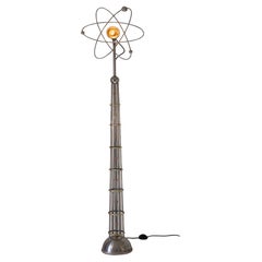 Atom Lamp von Sam Rush Stahl und Messing als Hommage an das Atomic Whirl-Muster aus den 1950er Jahren