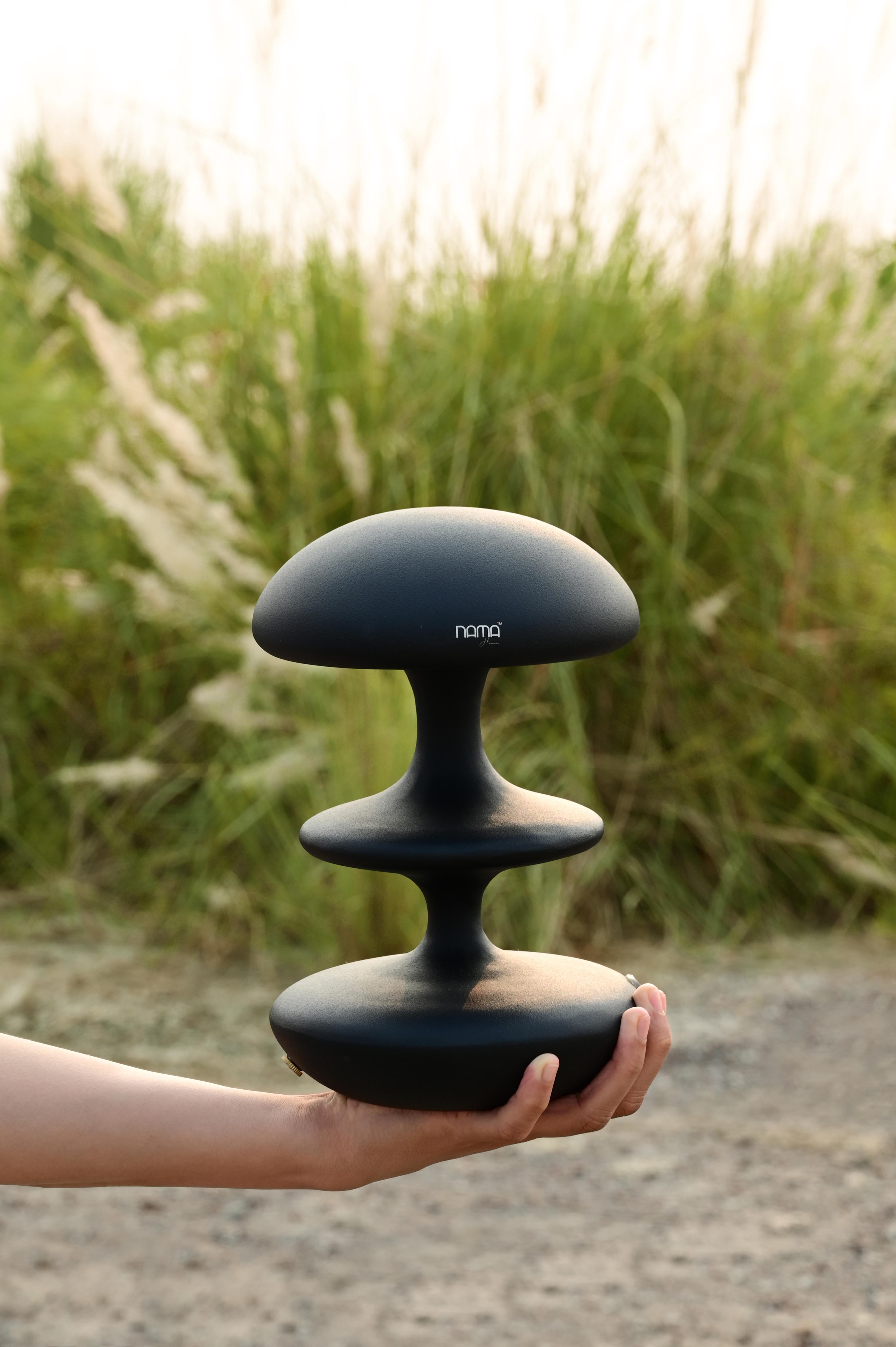 Introducing the Atom Table Lamp – inspired by the cloud that forms after an atom explosion, this lamp's silhouette exudes a bold yet refined blend of sophistication and charm

Crafted from premium materials and available in five versatile colors,
