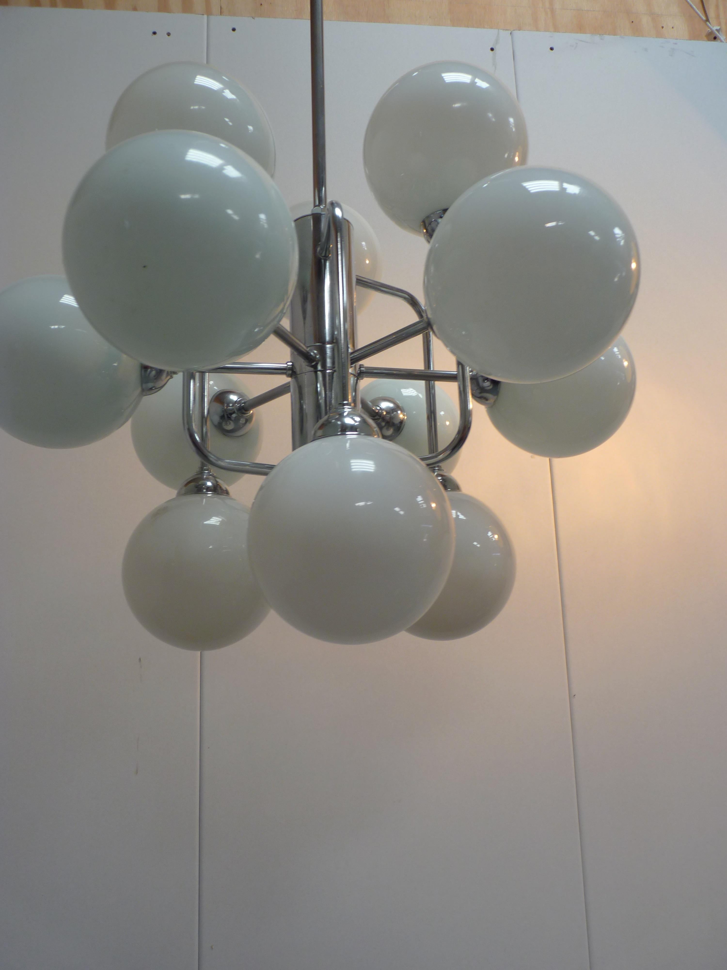 Mid-20th Century Atomic 12 Globe Chandelier For Sale