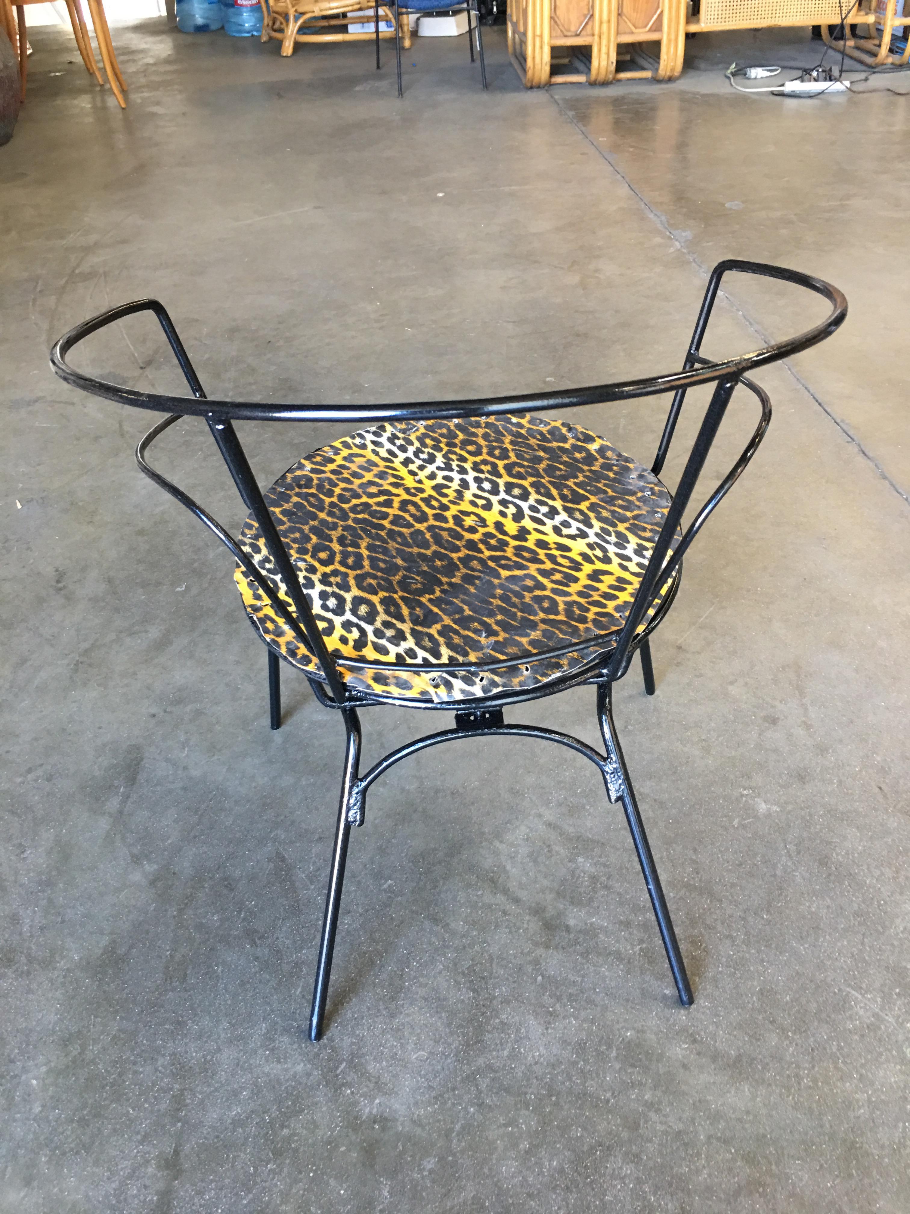 Atomic Age Iron Wire Side Armchair w/ Leopard Print Seat, Pair In Excellent Condition For Sale In Van Nuys, CA