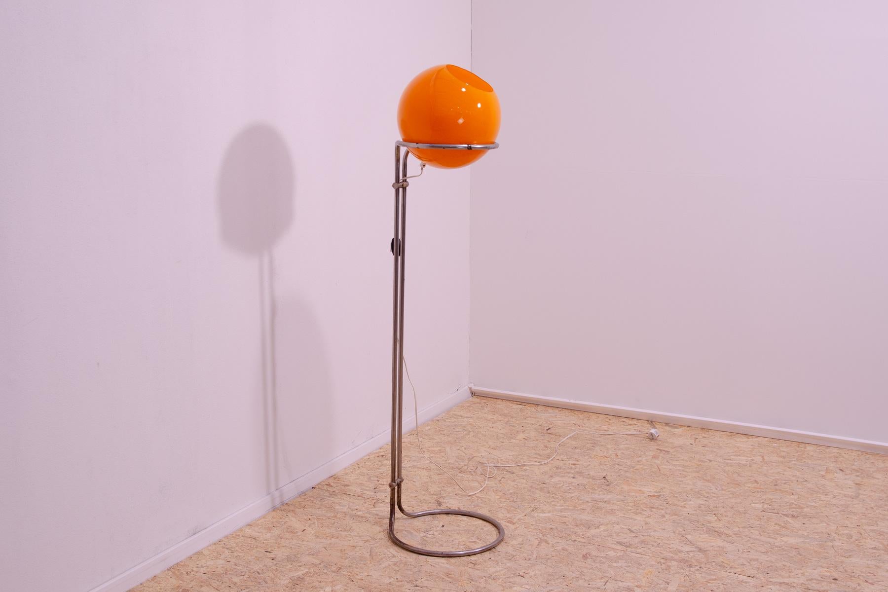 Hungarian Atomic age Orange glass floor lamp by Tibor Hazi, Hungary, 1973 For Sale