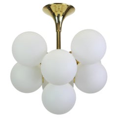 Chandeliers and Pendants