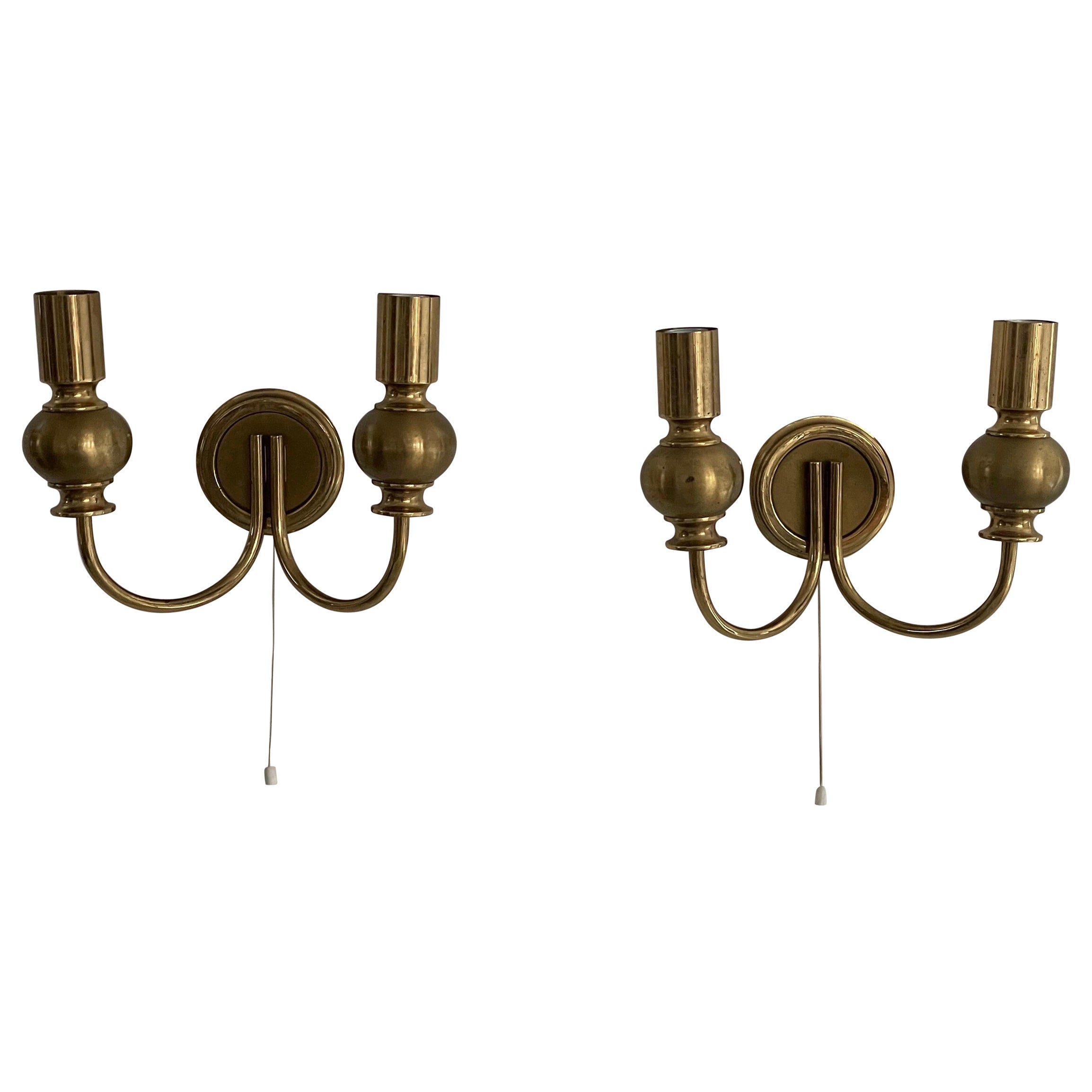 Coppia di lampade in ottone Atomic Design di N Leuchten, anni '50, Germania