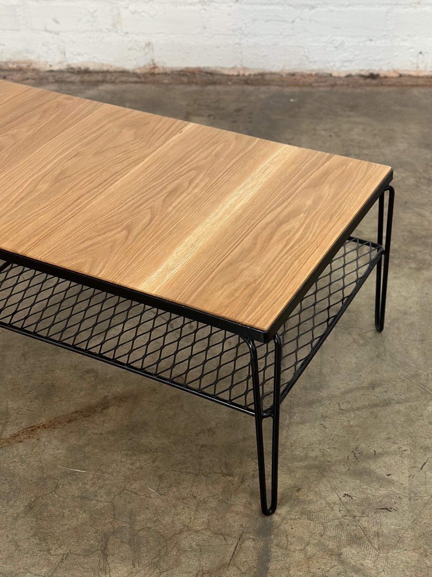 Atomic iron and oak coffee table In Good Condition For Sale In Los Angeles, CA