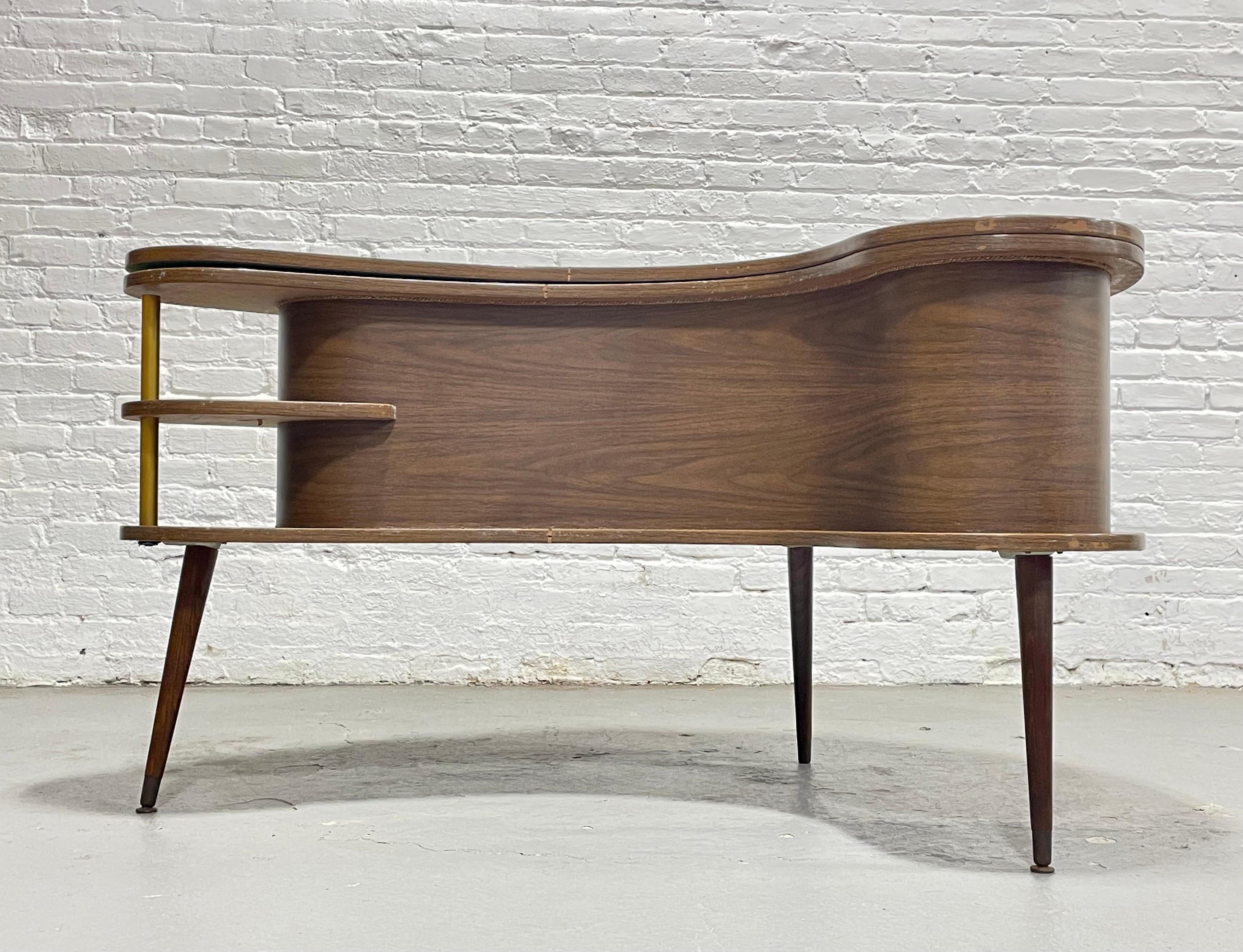 Mid-20th Century ATOMIC Mid Century MODERN 