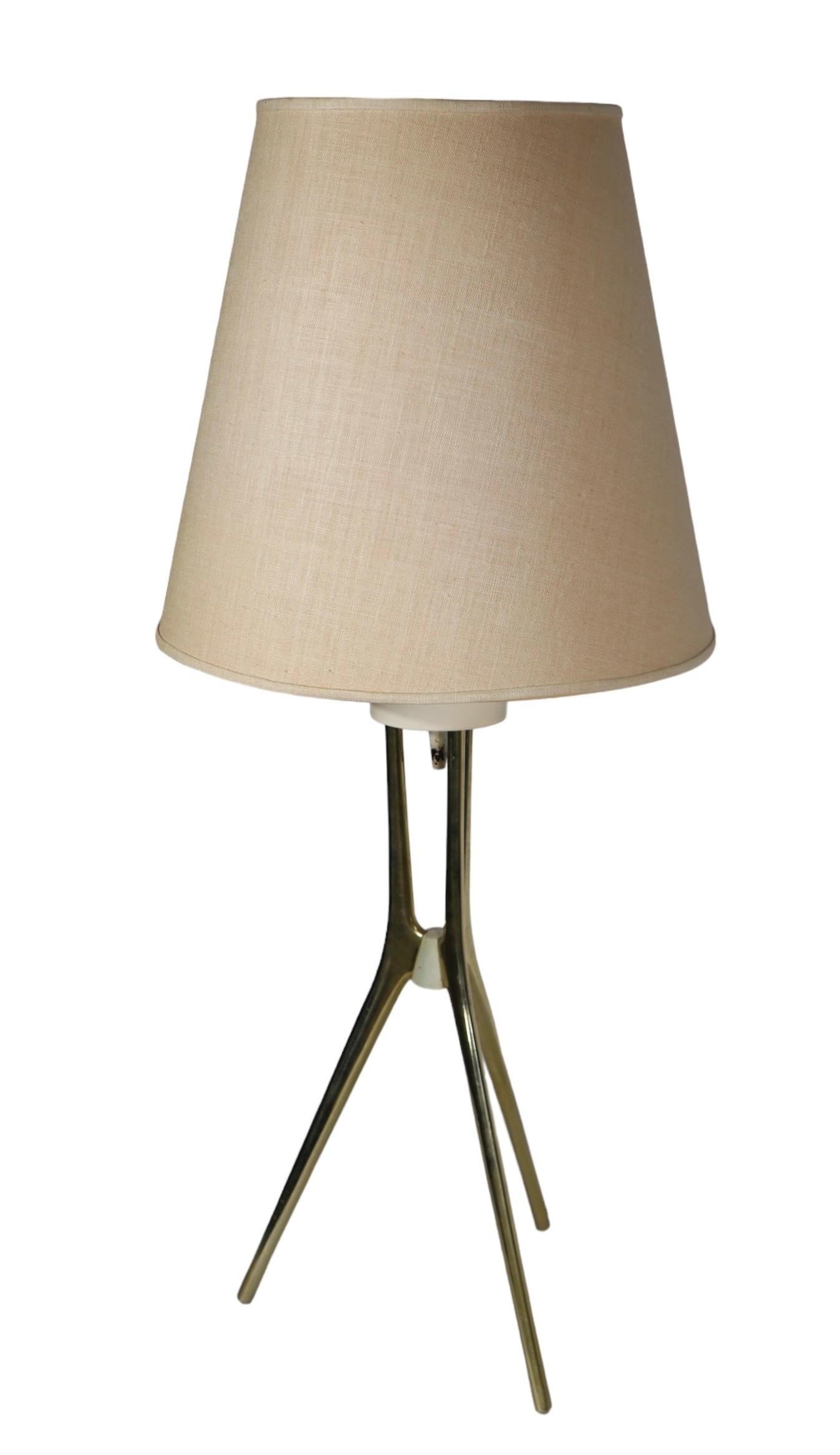 Mid-Century Modern Atomic Mid Century Table Lamp by Lightolier att. to Thurston c. 1950/ 60's For Sale