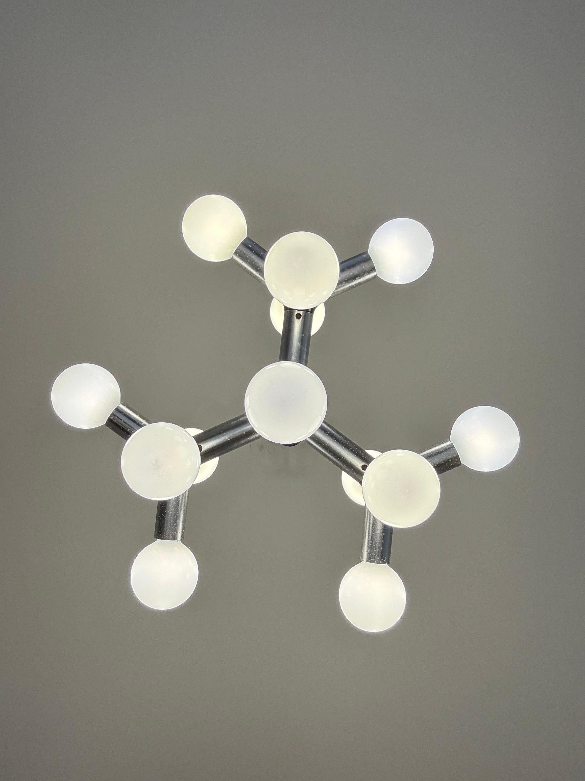 Lampe à suspension atomique de Trix & Robert Haussmann pour Swiss Lamp International  en vente 1