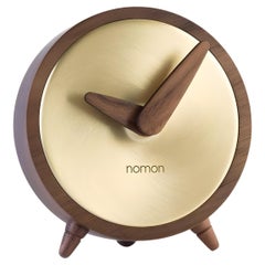 Átomo G Table Clock by Nomon, Polished Brass & Walnut, Modern Design