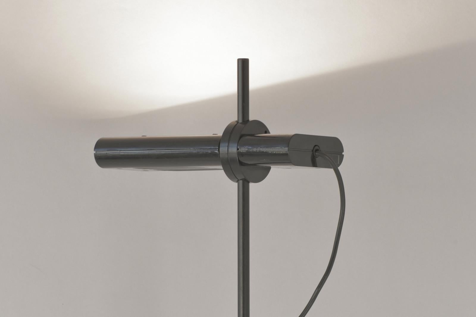Aton Terra Floor Lamp by Ernesto Gismondi for Artemide, Italy - 1980 For Sale 1