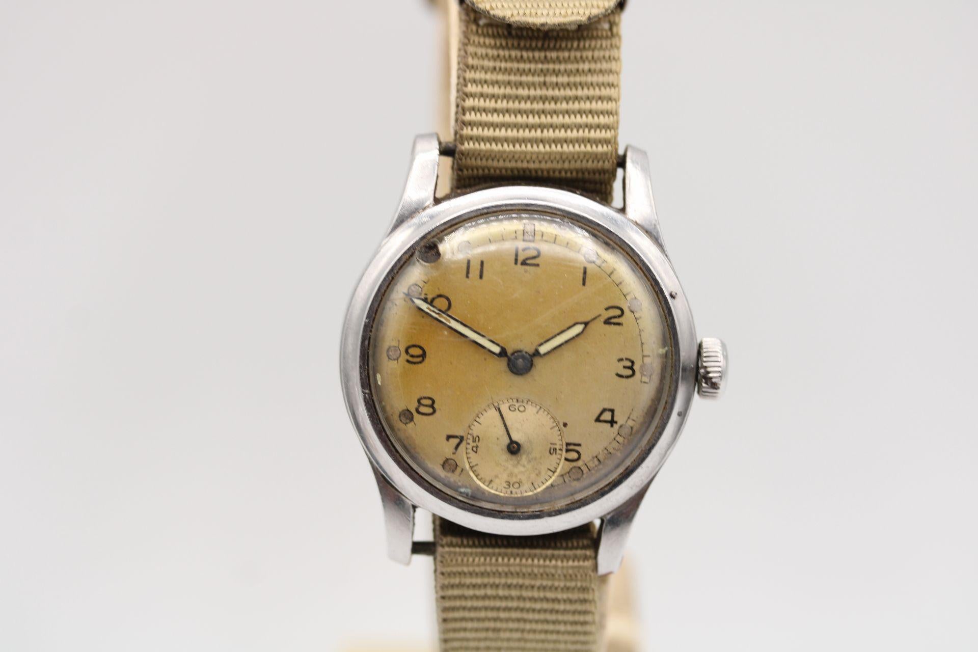Watch: ATP British Military Unsigned
Stock Number: CHW5298
Price: £500.00

At the beginning of world war two, The British Army needed watches for its troops
fighting overseas. They acquired watches from many brands under the new Army
Trade Pattern