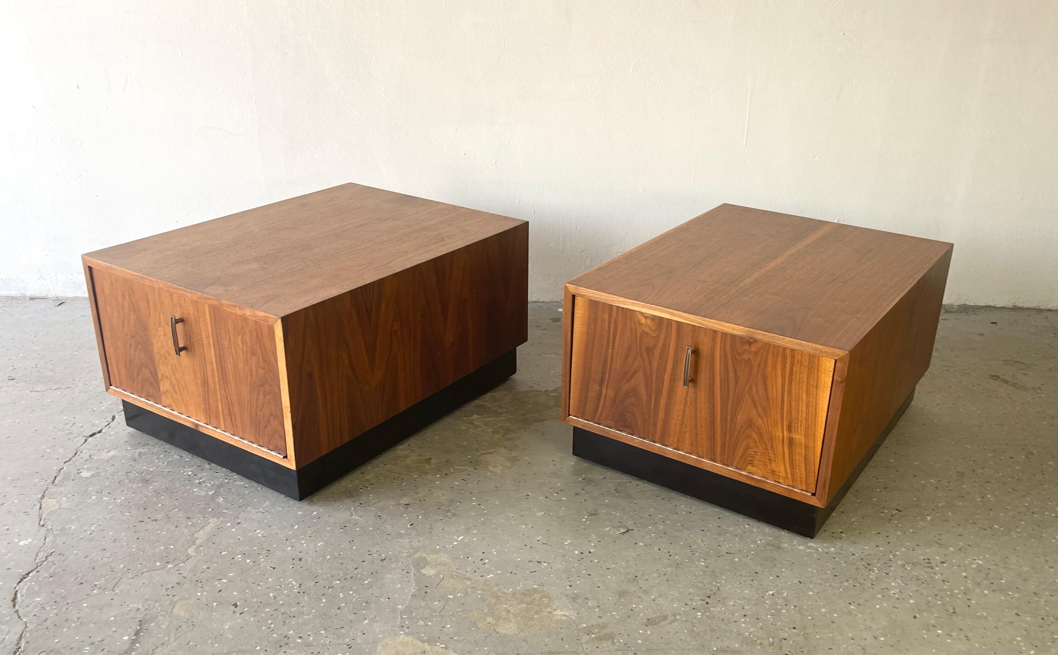 Mid-Century Modern Atrib Adrian Pearsall Mid Century Walnut Side Cubed/ Rectangular Tables Cabinets For Sale