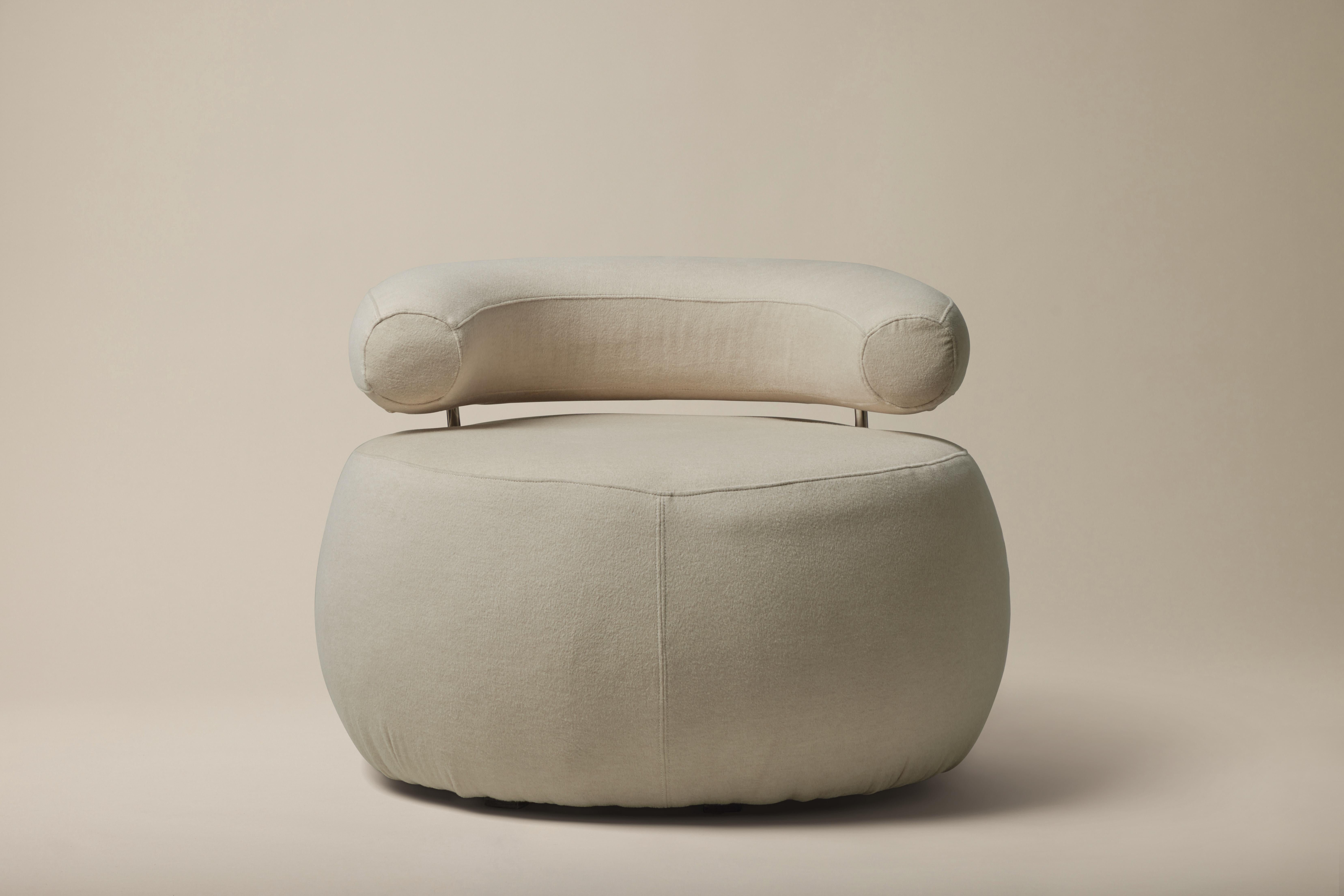 Atrio Vintage Roche Bobois Style Pouf Lounge Chair in Cashmere, 1970s In Excellent Condition For Sale In Culver City, CA