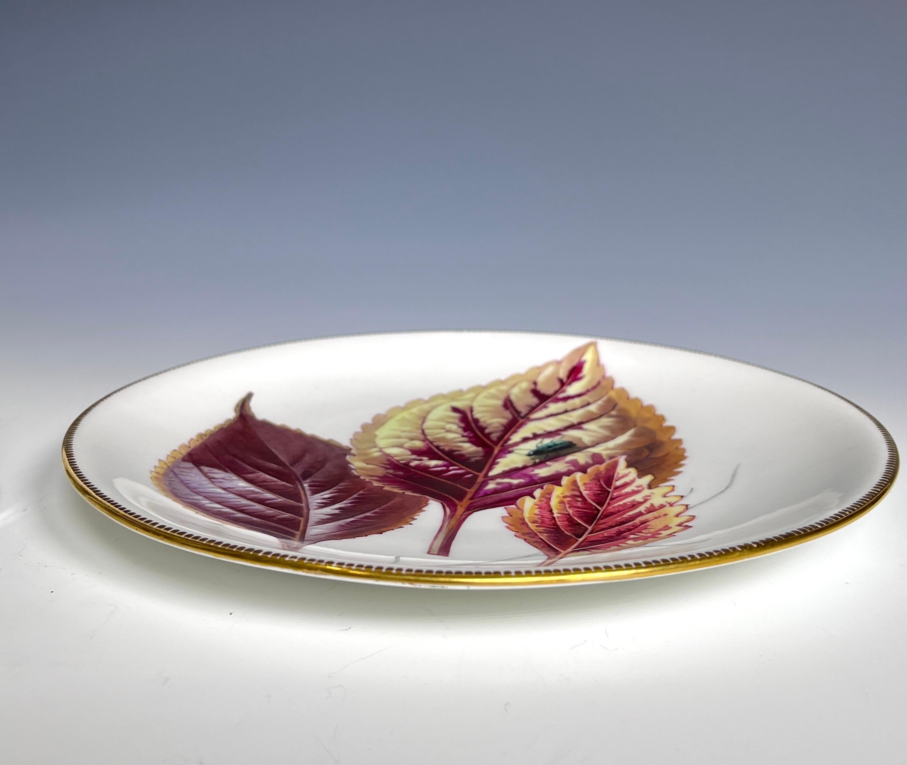 Atrrib Minton Aesthetic Movement Pintado a Mano Plato de Postre Decoración de Hoja de Gabinete Inglés en venta