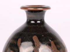 Jarrón miniatura esmaltado Tenmoku del Studio Pottery Atsuya Hamada