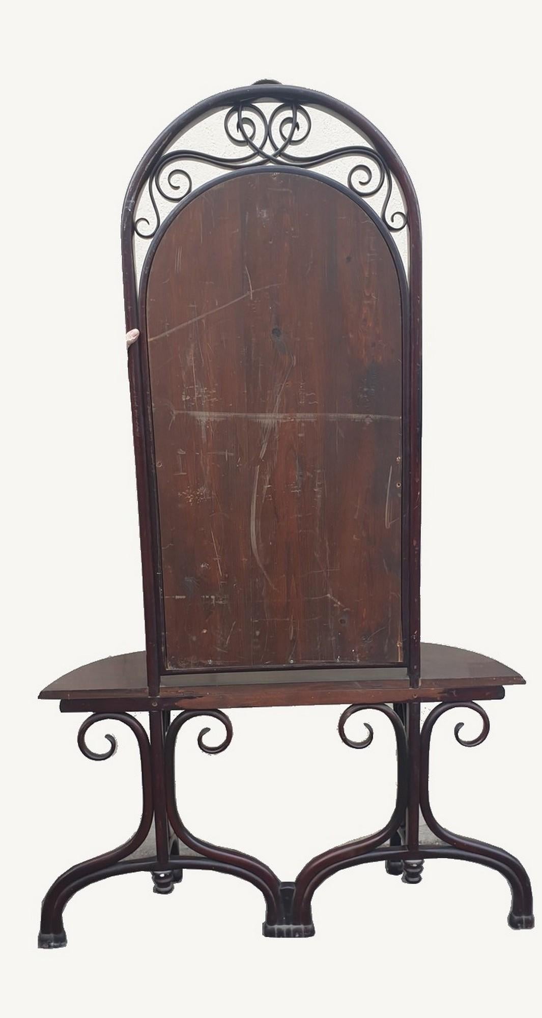 Att. In Thonet, Console with Large Mirror, Late 19th Early 20th Century For Sale 3