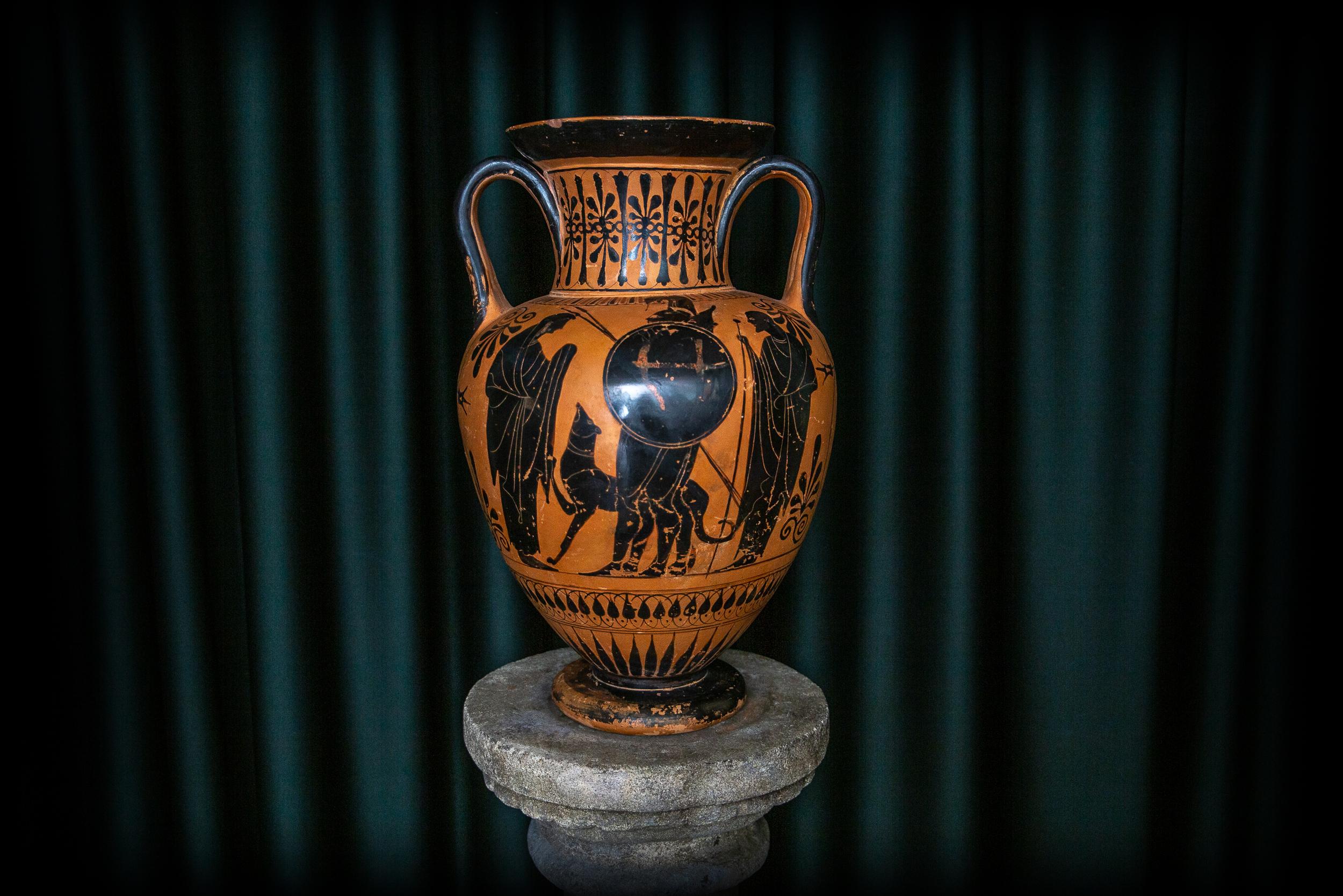 Classical Greek Ancient Attic Black-Figure Amphora, Leagros Group, circa 525-500BC