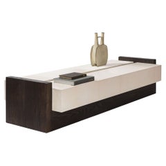 Attica Langer Couchtisch aus Pergament von Stephane Parmentier x Giobagnara