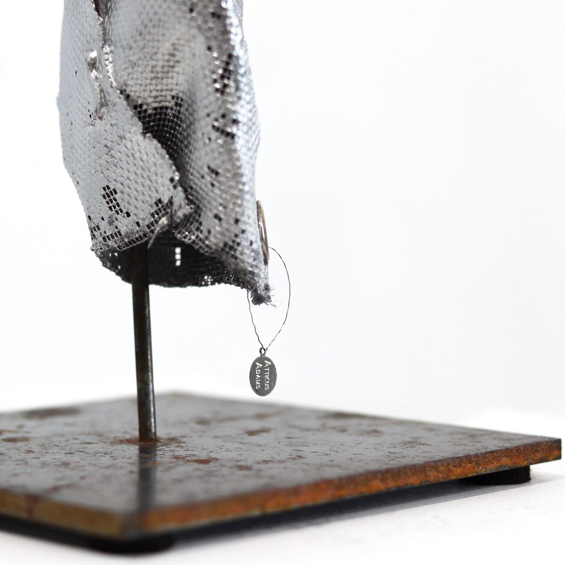Säulenförmiger I –  Original Silber-Skulptur aus Silber im Angebot 9
