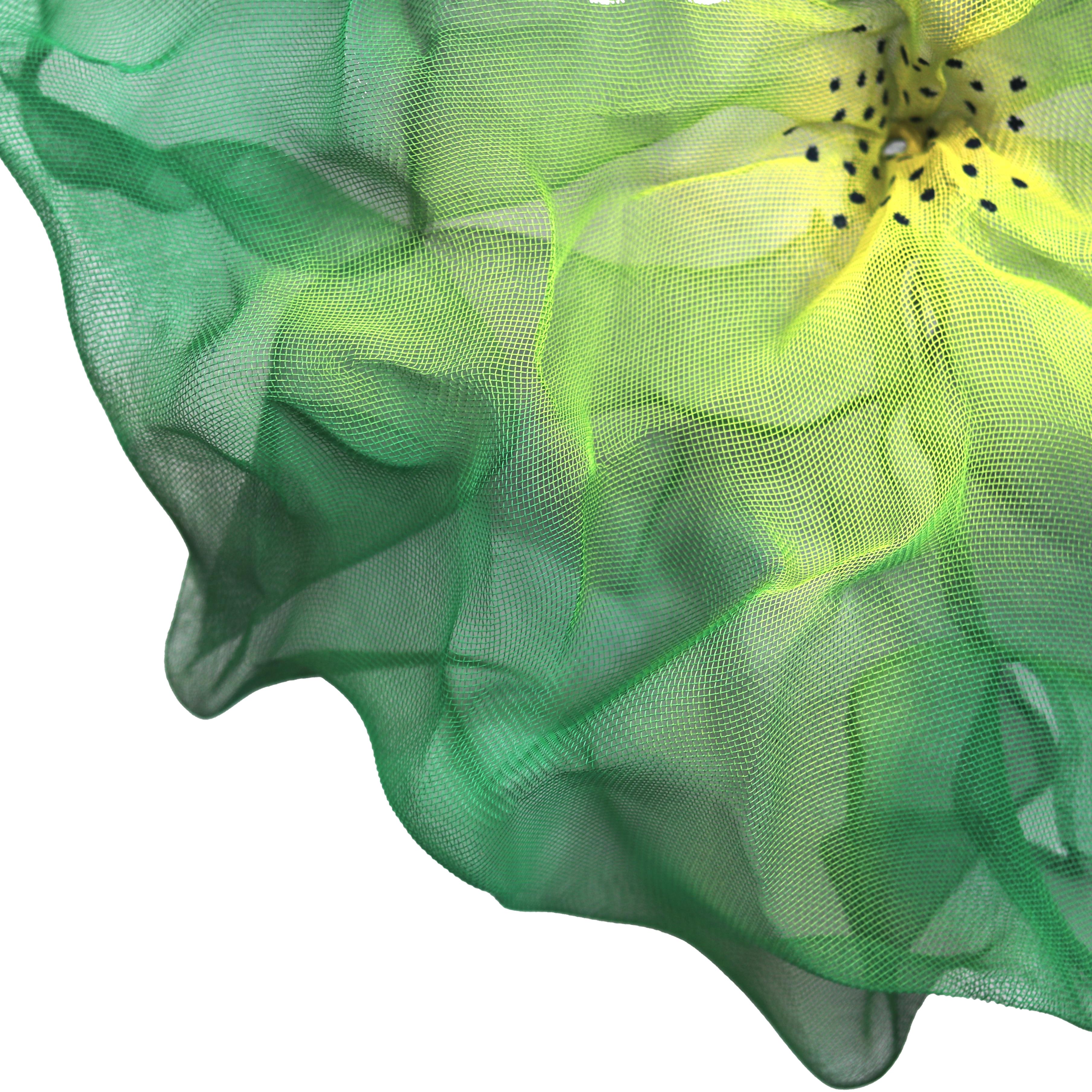Cotton Candy Cumulus Green Apple - Original Three-Dimensional Sculpture Wall Art For Sale 4