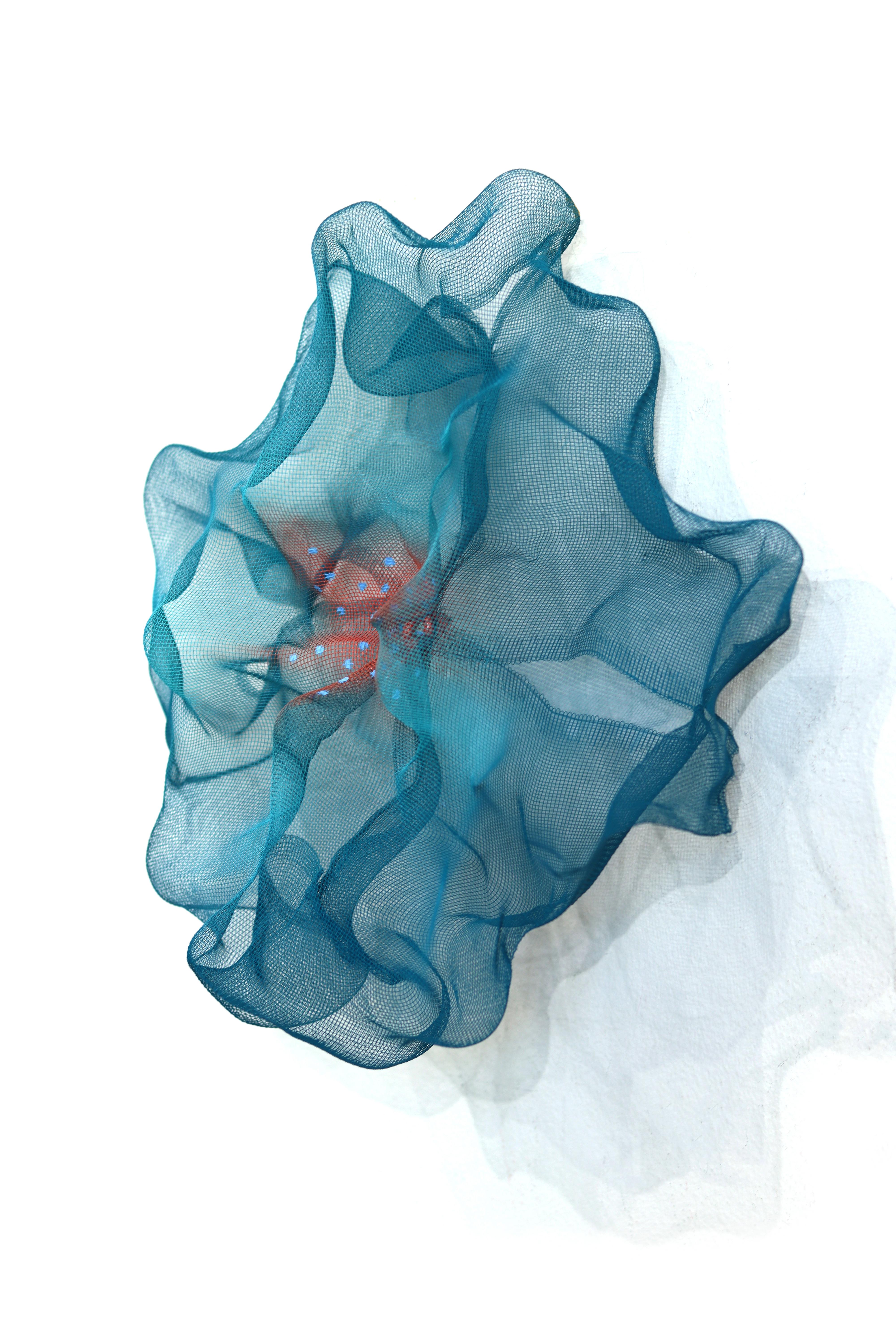 Barbe à papa Cumulus Teal Red Blue - Tableau mural abstrait en trois dimensions en vente 1