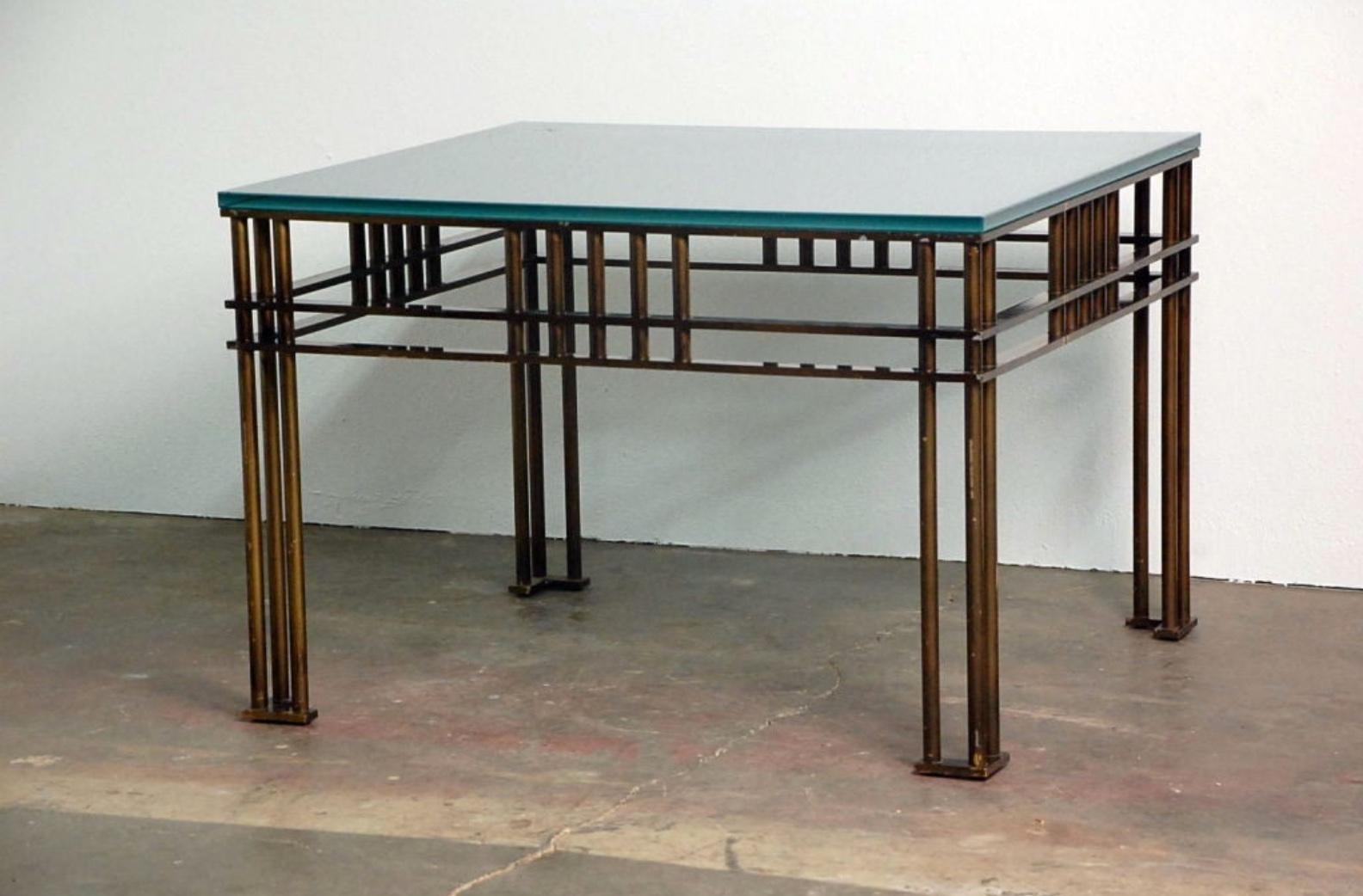 Postmoderne Table basse ou table d'appoint Attila de Jean-Michel Wilmotte en vente