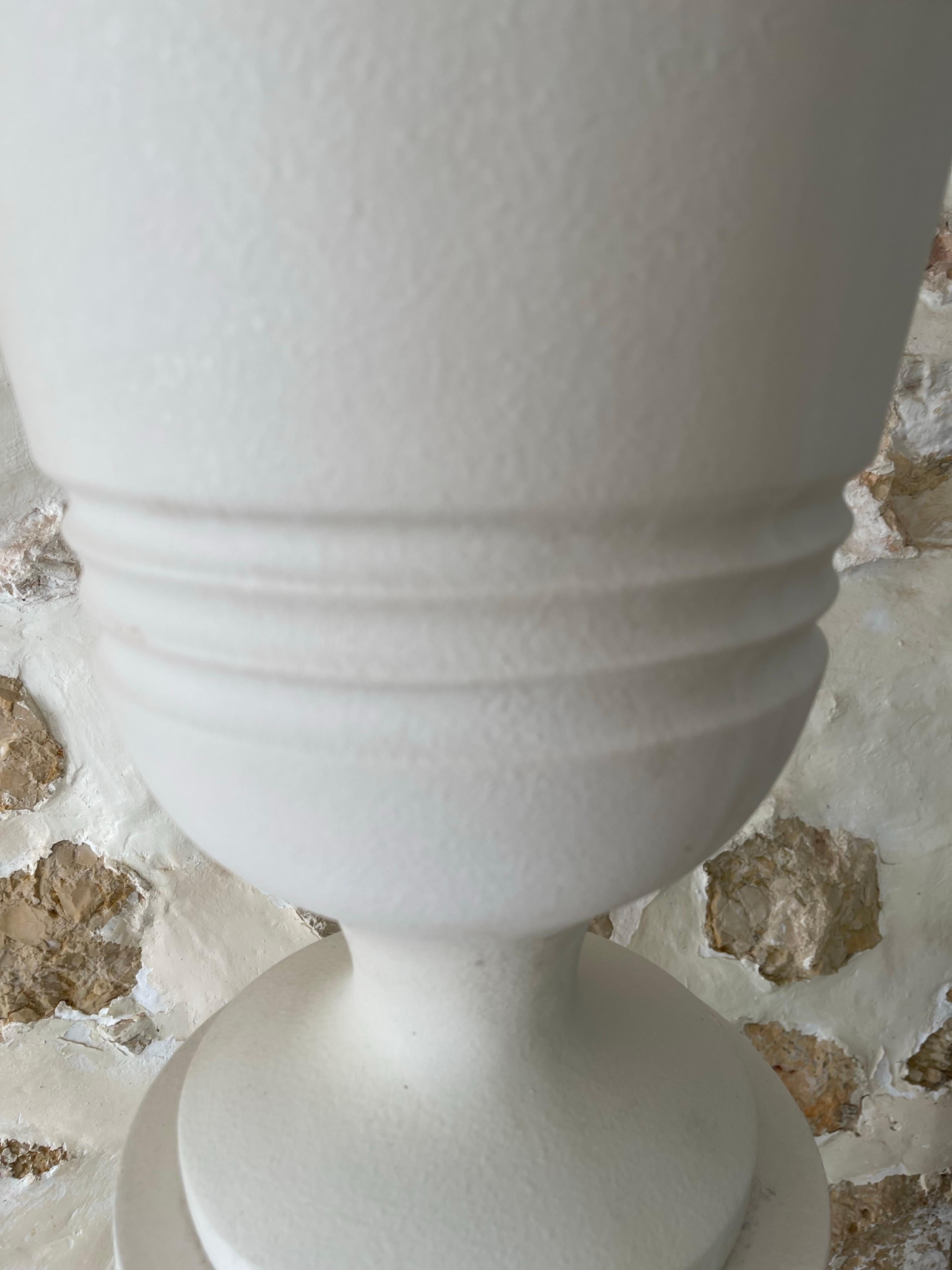 A.C. Moreux Paire de colonnes en plâtre et de bassins illuminés, France, années 1940 en vente 1