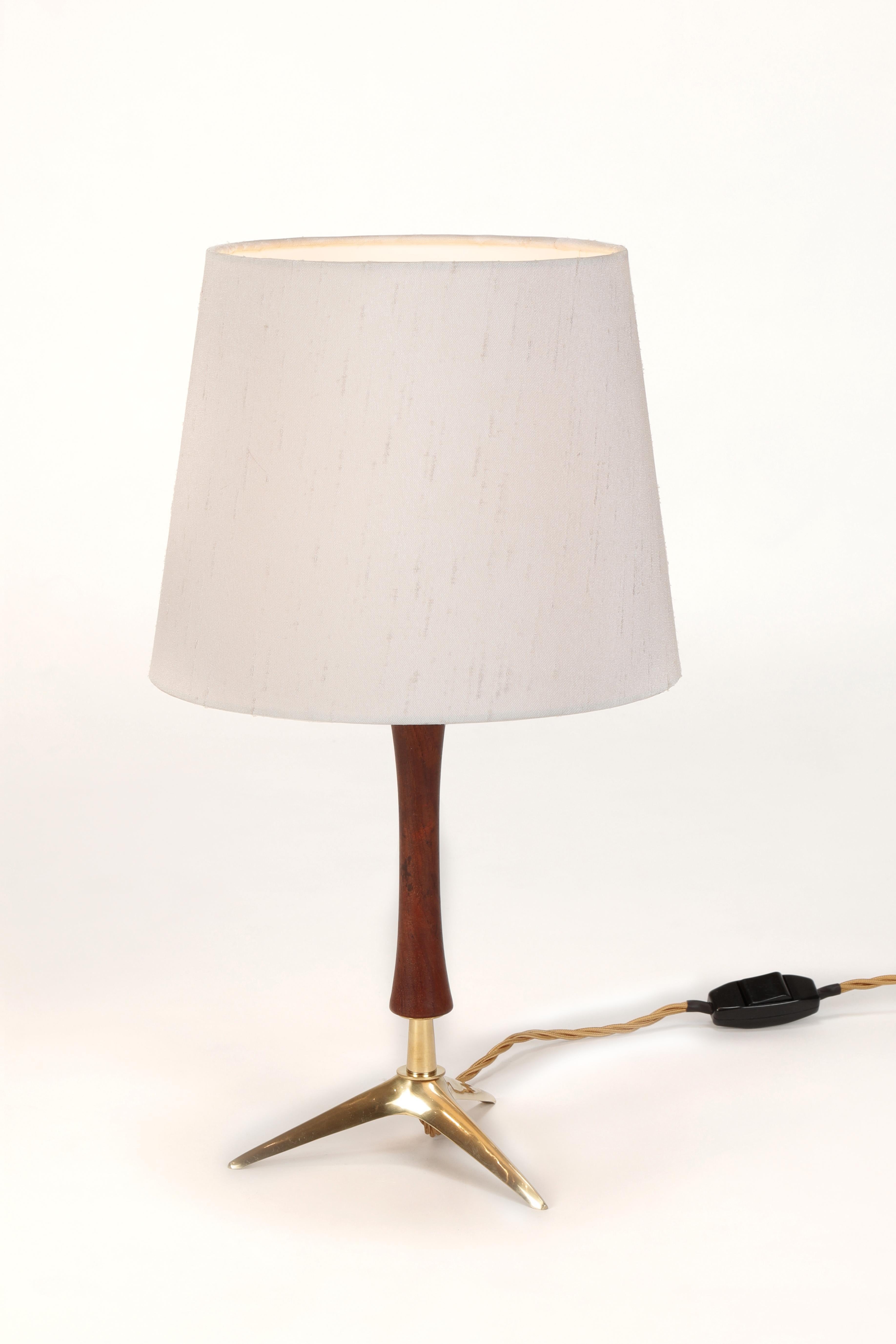Austrian Attr. J.T. Kalmar Table Lamp Kalmar Lightning, 1950s For Sale