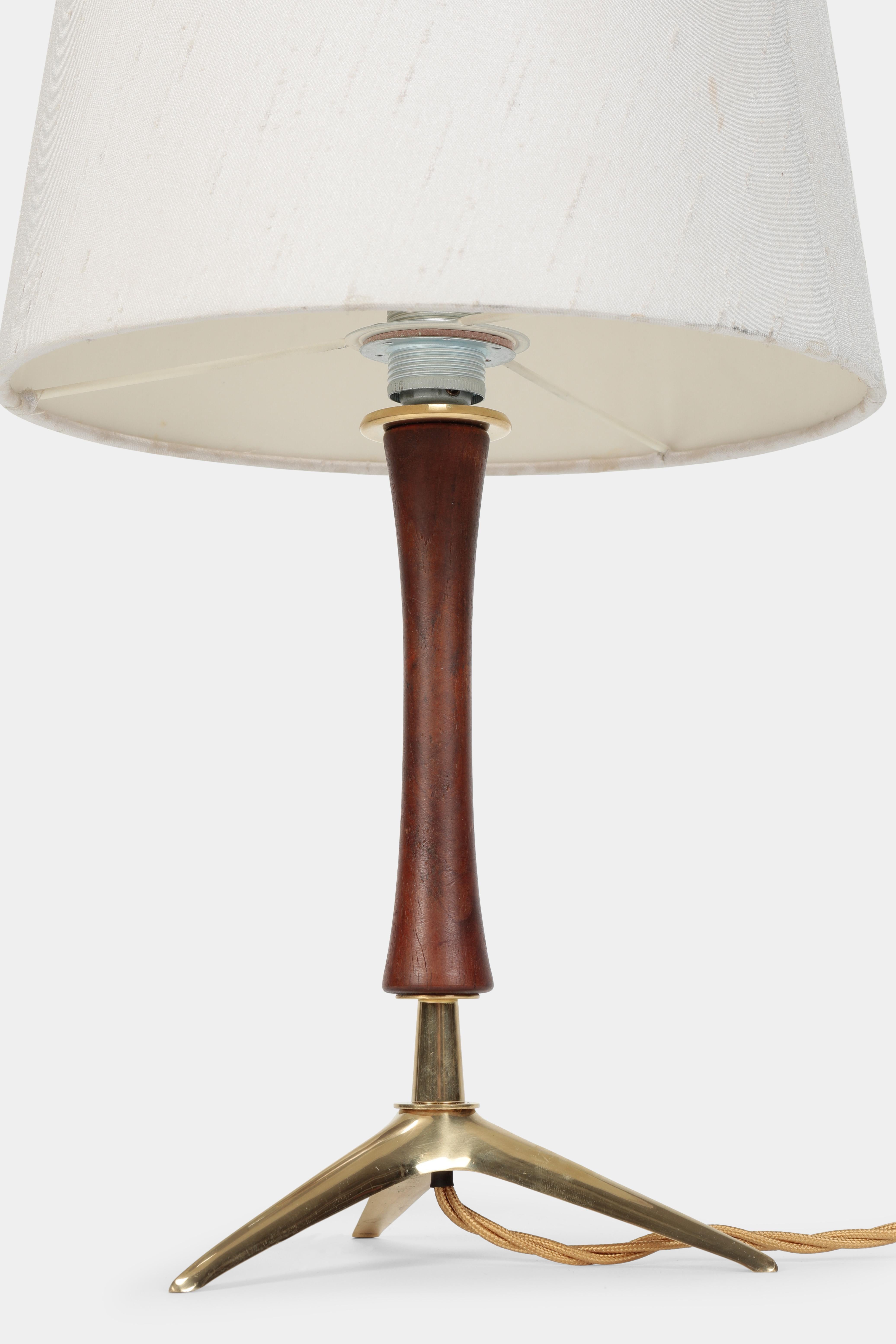 Attr. J.T. Kalmar Table Lamp Kalmar Lightning, 1950s For Sale 1