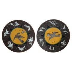 Pareja de Platos con Cargas de Esmalte Cloisonné Japonés Meiji Atribuidos a Hayashi