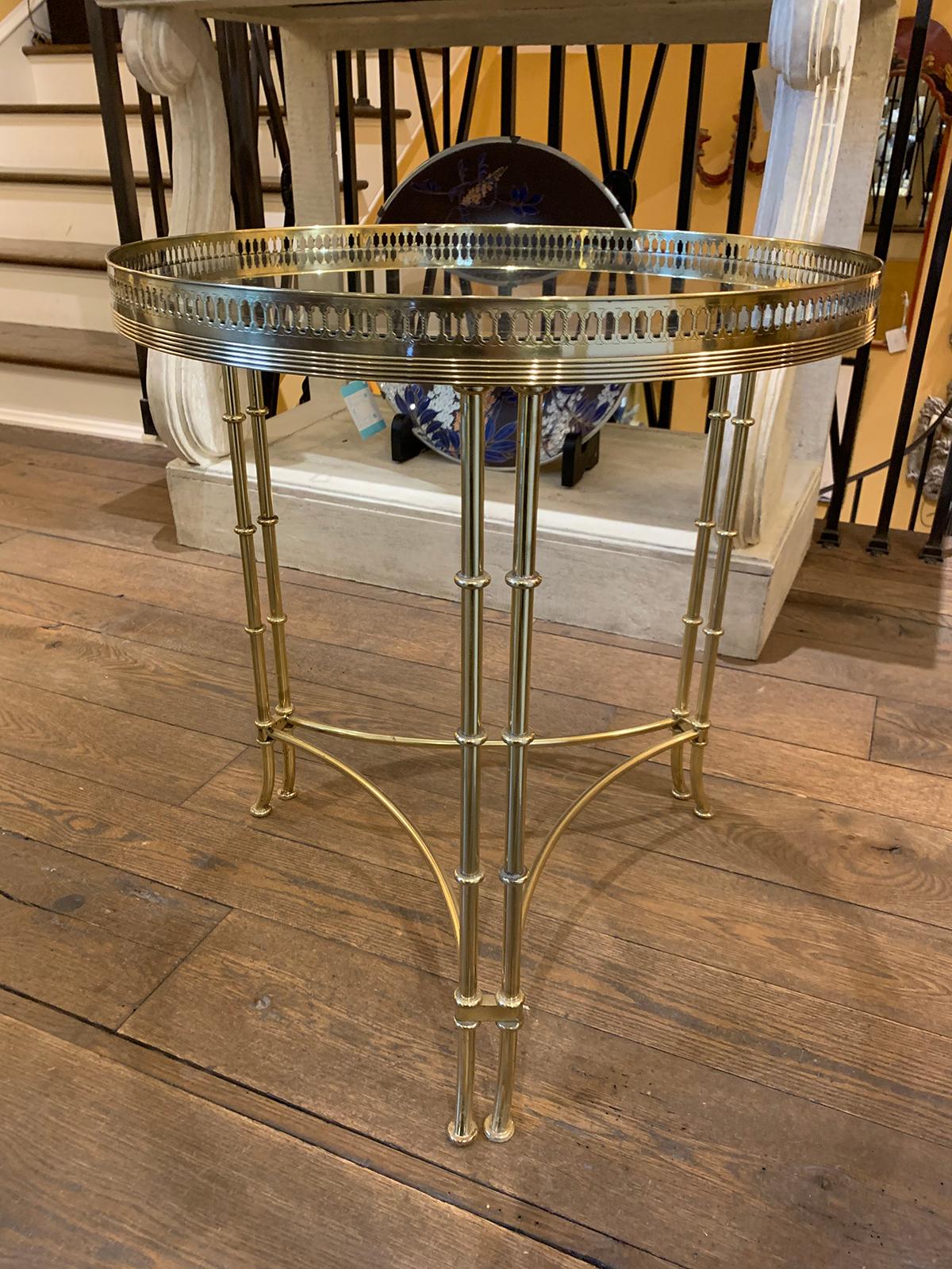 Maison Baguès, Attributed Mid-20th Century Brass & Glass Side Table with Gallery In Good Condition In Atlanta, GA
