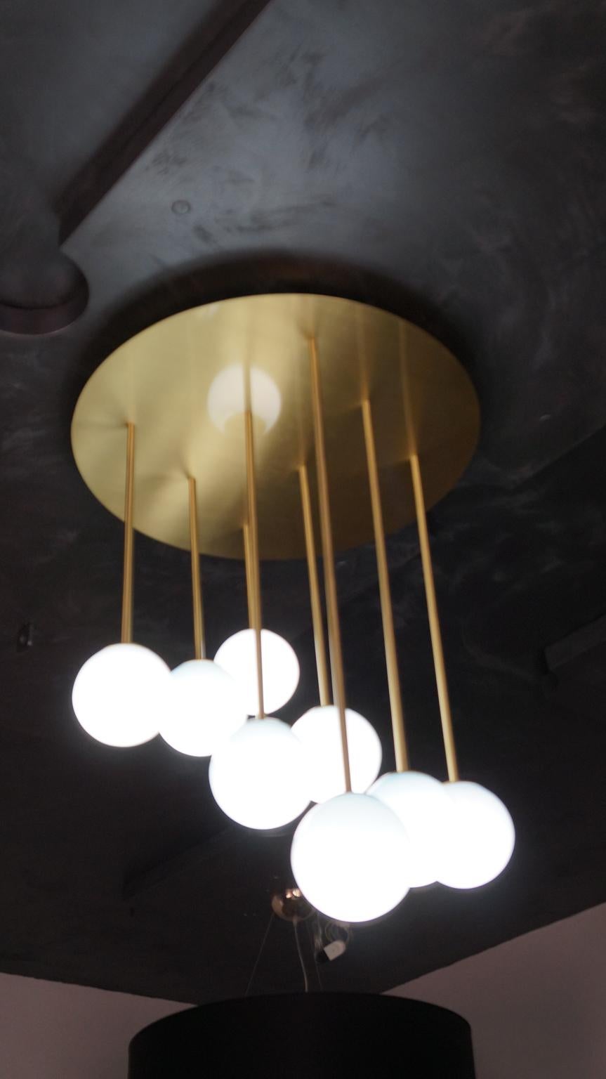 Attr. a Toso Lampadario moderno di metà secolo in vetro di Murano blu Atomi, anni '82 in vendita 7
