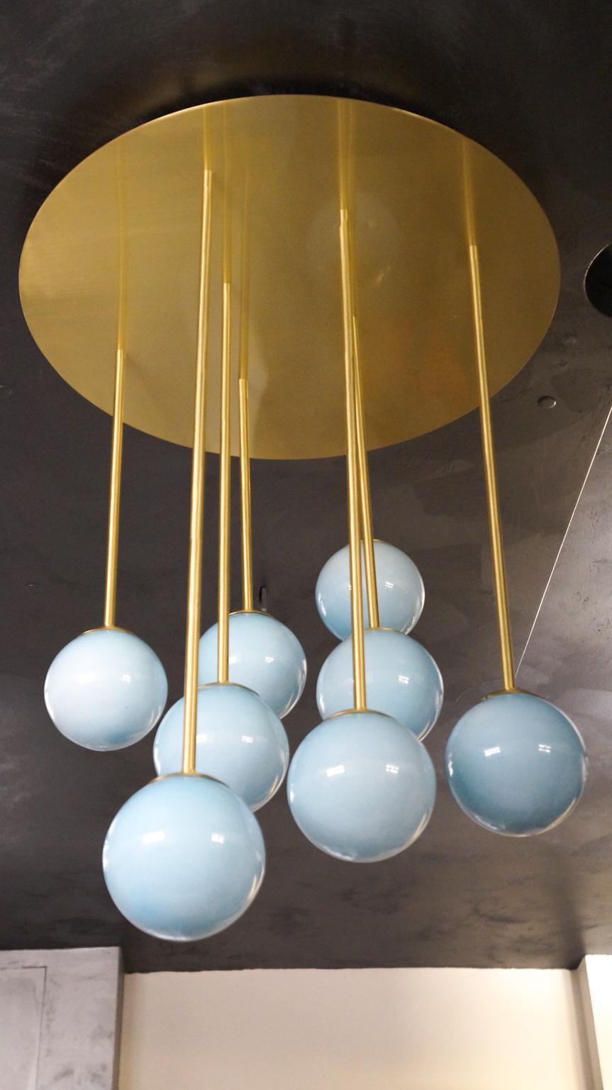 Attr. a Toso Lampadario moderno di metà secolo in vetro di Murano blu Atomi, anni '82 in vendita 12