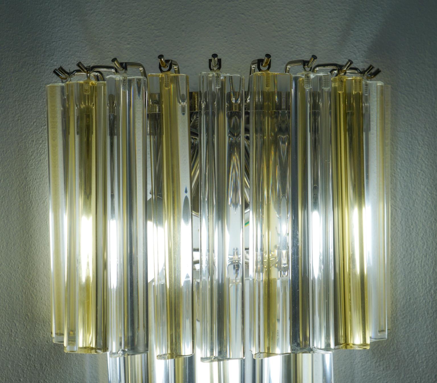 Venini Attributed Mid-Century Modern Pair of Murano Glass Triedri Wall Sconces For Sale 6