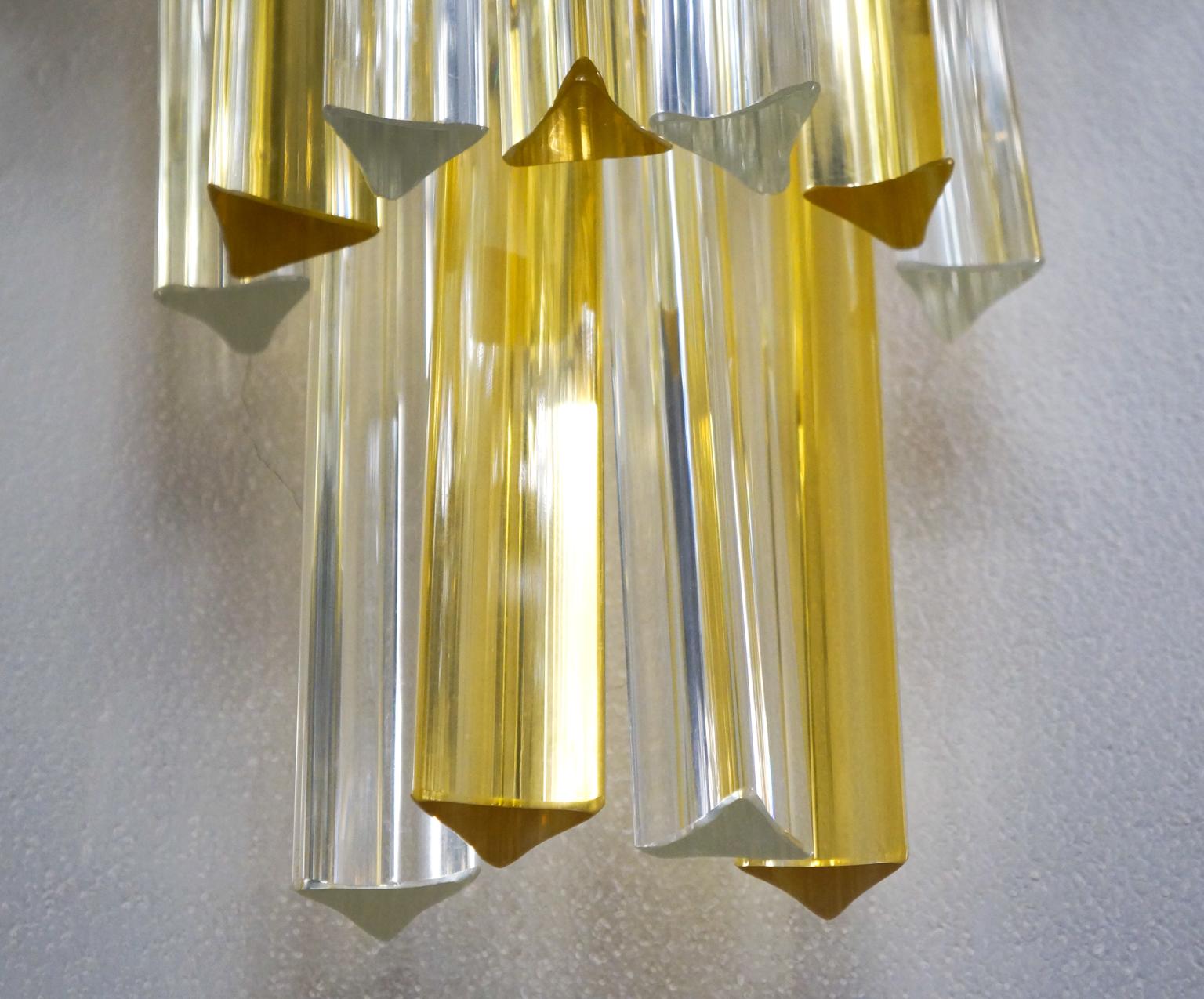 Venini Attributed Mid-Century Modern Pair of Murano Glass Triedri Wall Sconces For Sale 1