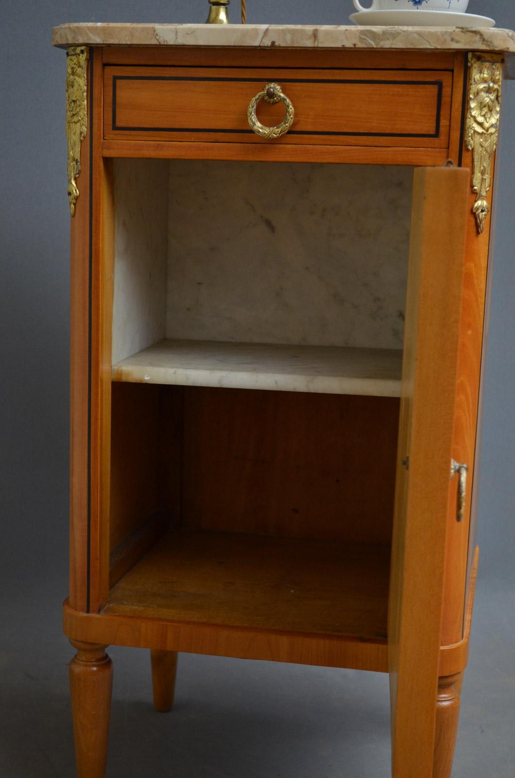 Edwardian Attractive Antique Bedside Cabinet